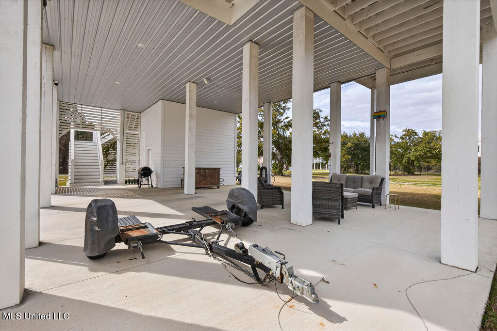 112 Cedar Avenue Property Photo 42