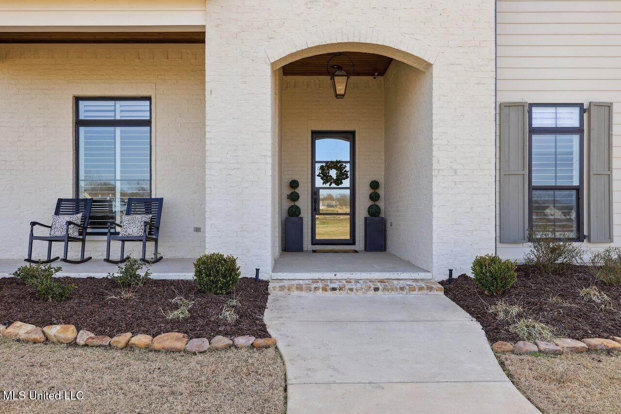 400 Calvary Crossing Property Photo 5