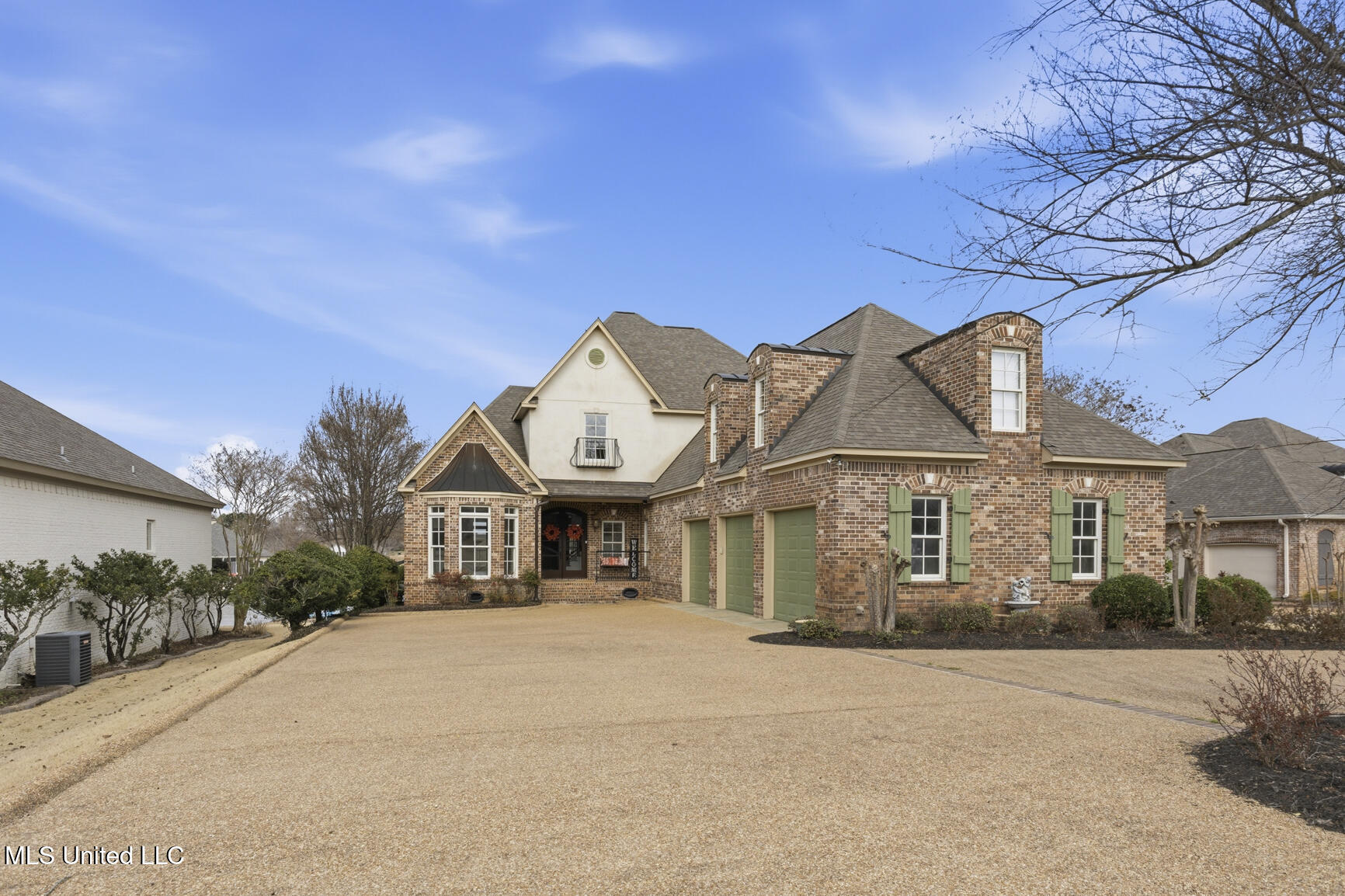 107 Belle Pointe Property Photo 1