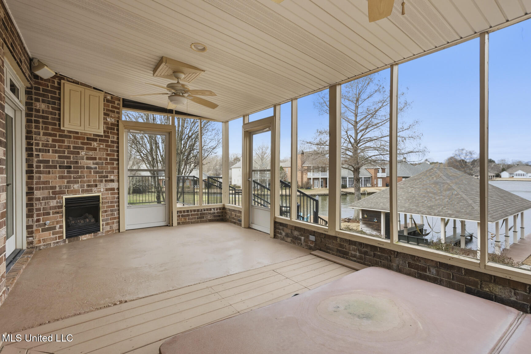 107 Belle Pointe Property Photo 47