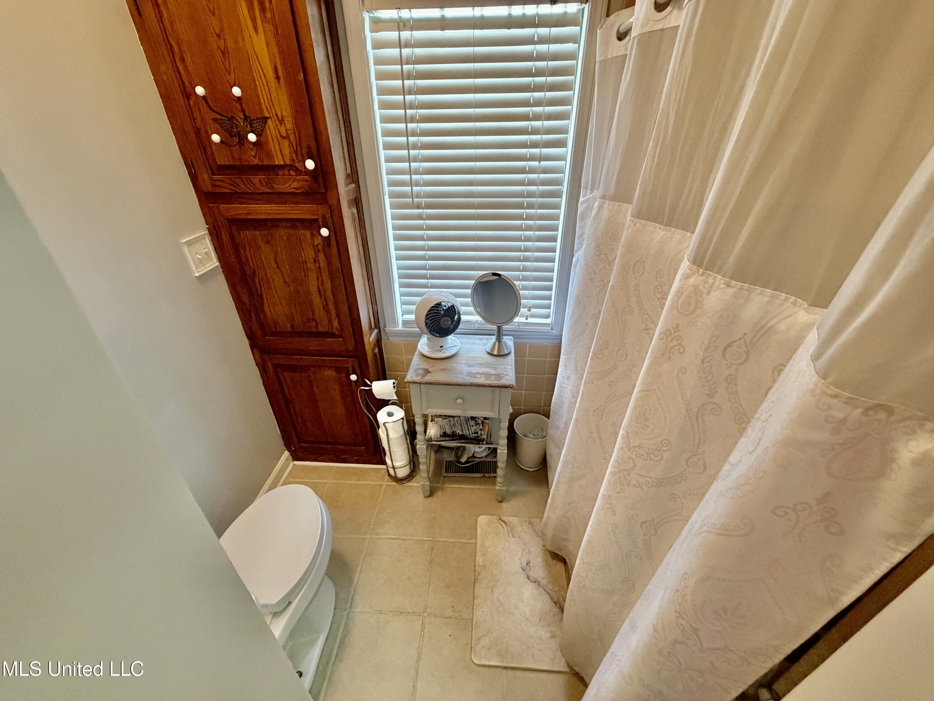 407 Juniper Lane Property Photo 7