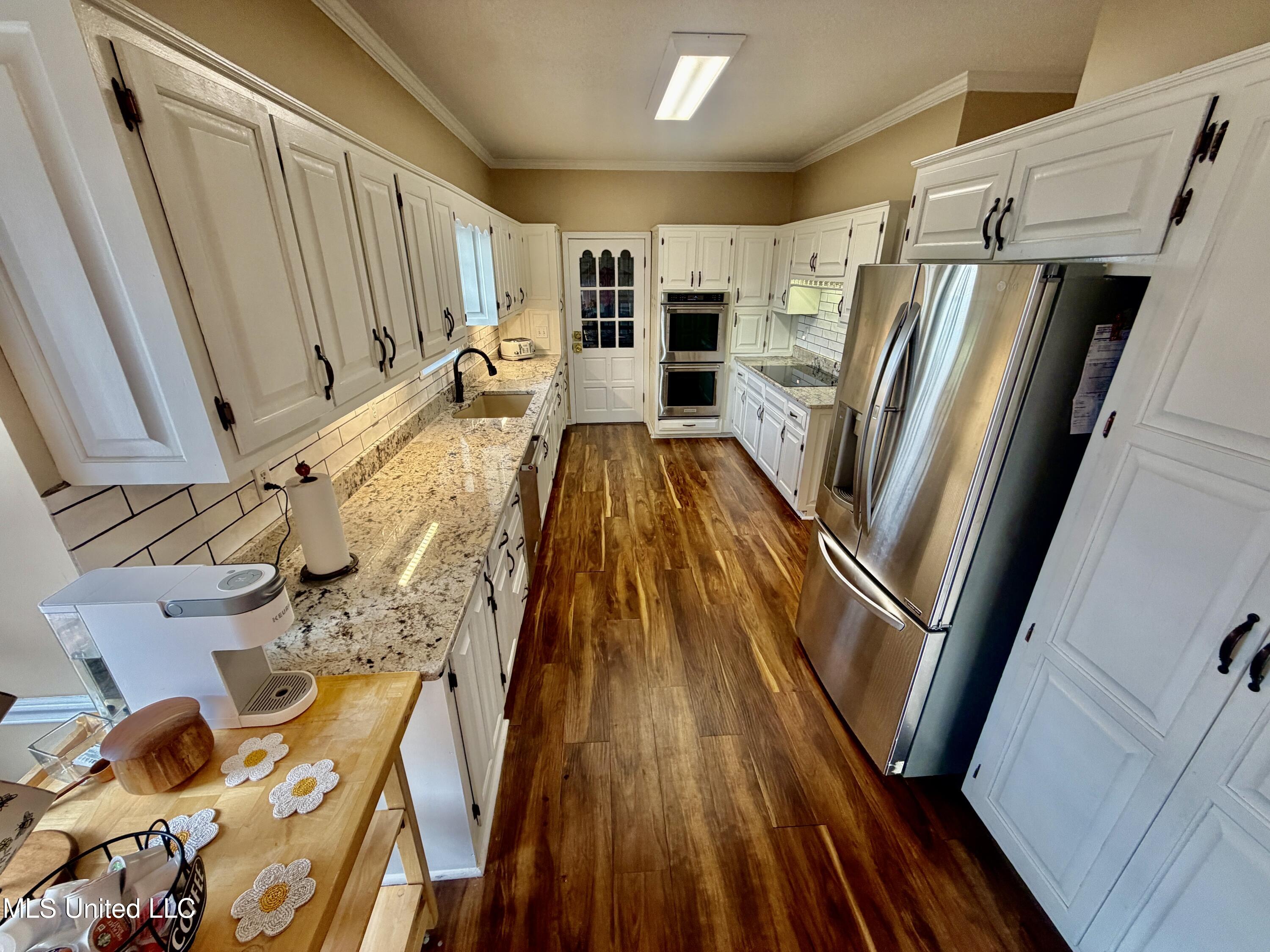 407 Juniper Lane Property Photo 15