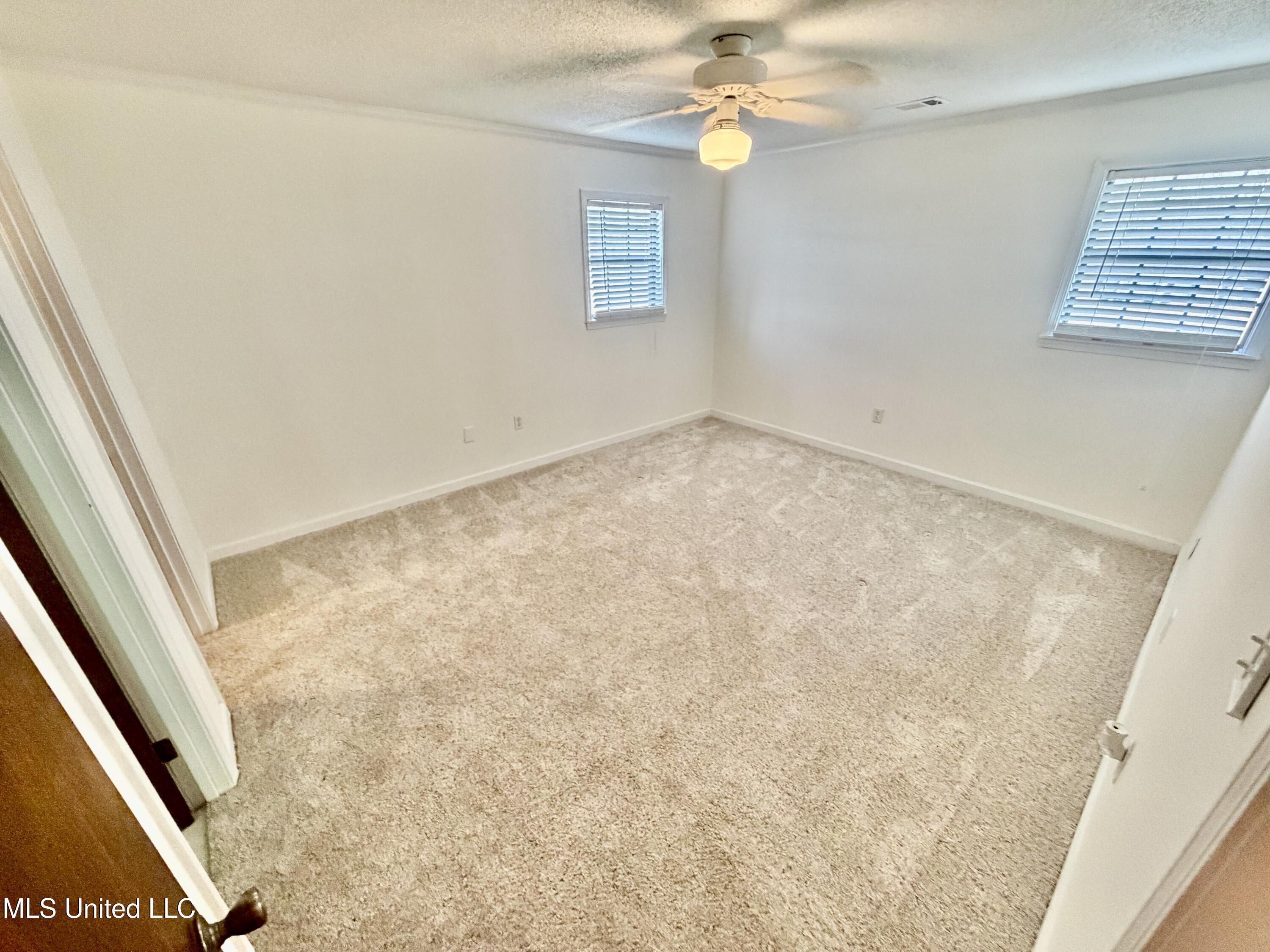 407 Juniper Lane Property Photo 17