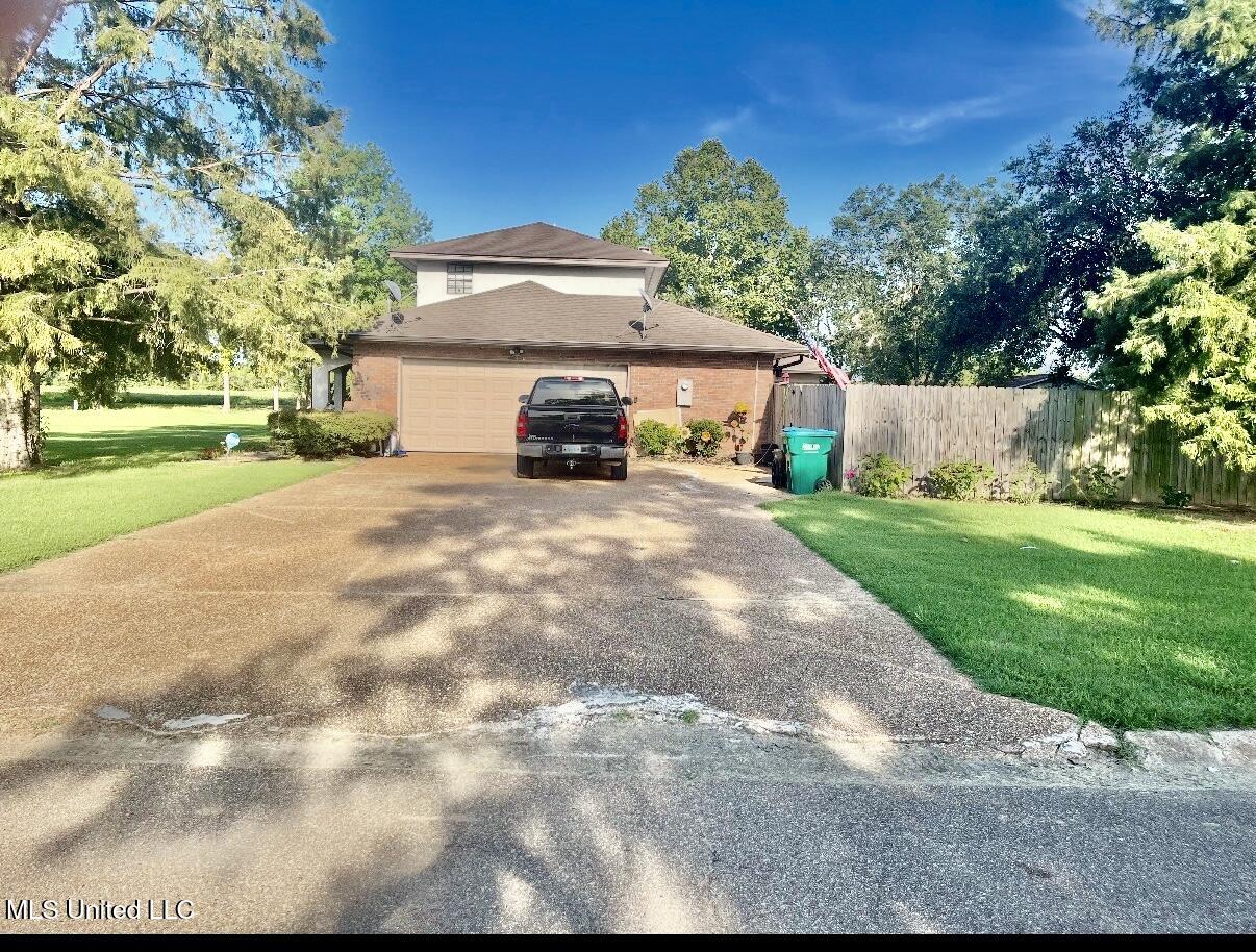 407 Juniper Lane Property Photo 28