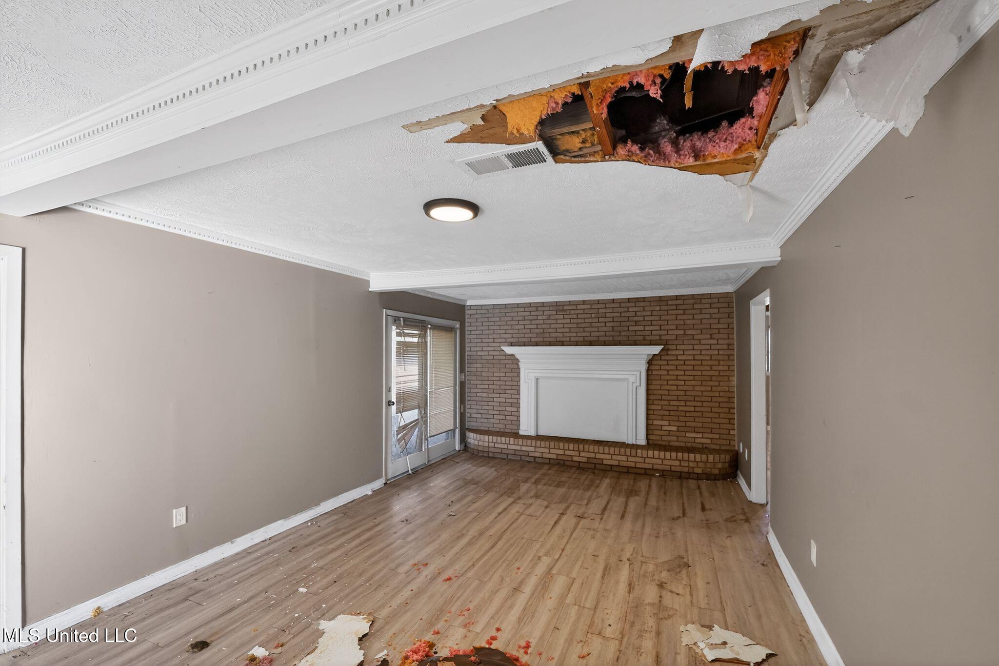 6607 Franklin D Roosevelt Drive Property Photo 10