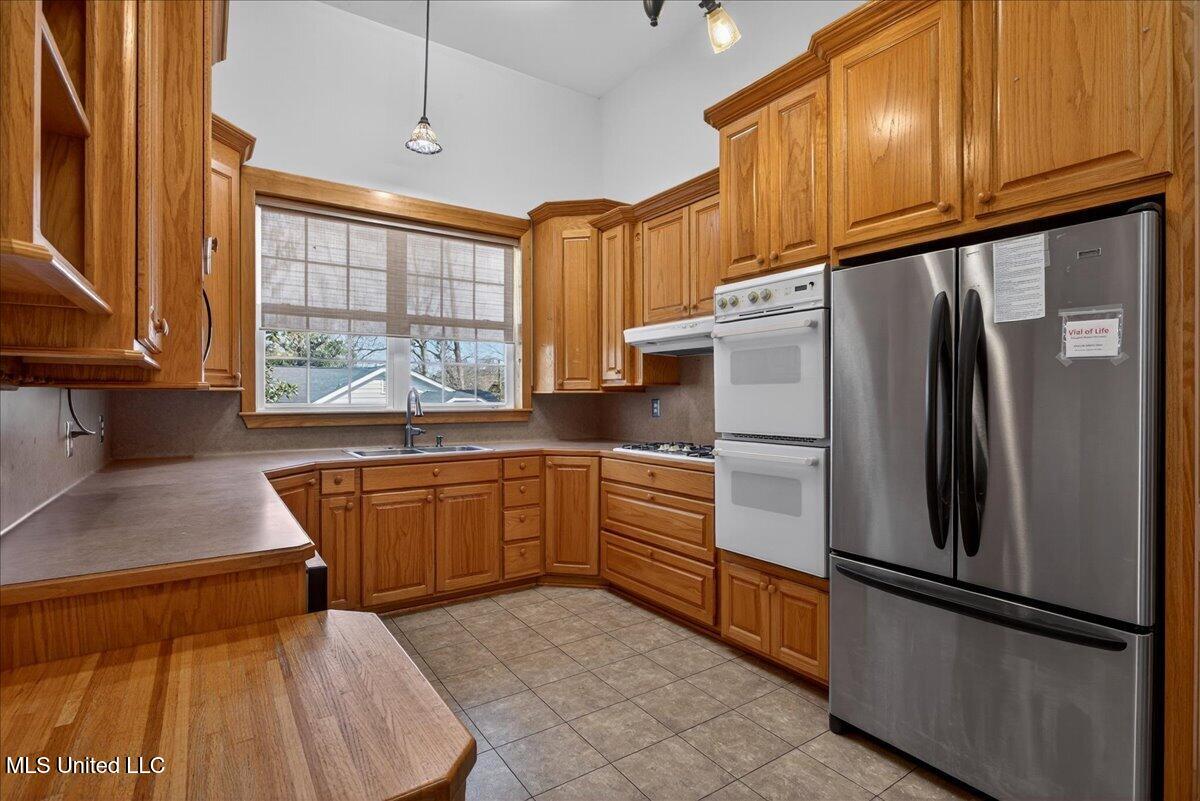 504 W Railroad Avenue Property Photo 20