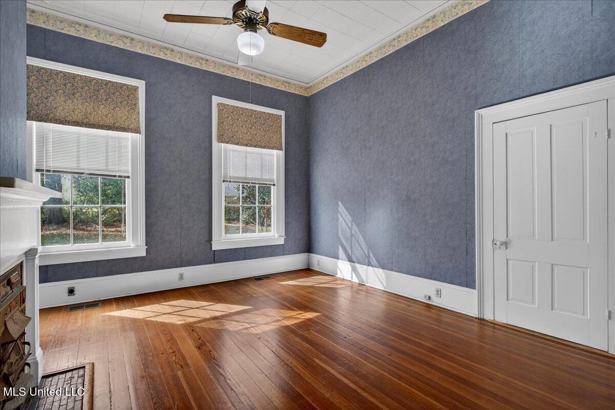 504 W Railroad Avenue Property Photo 27