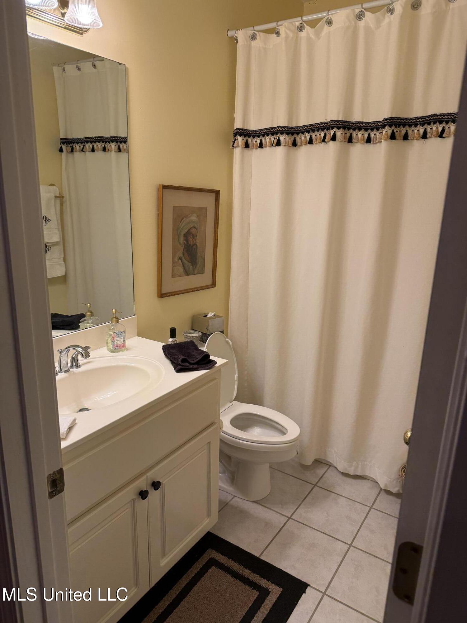 719 Esplanade Drive Property Photo 16