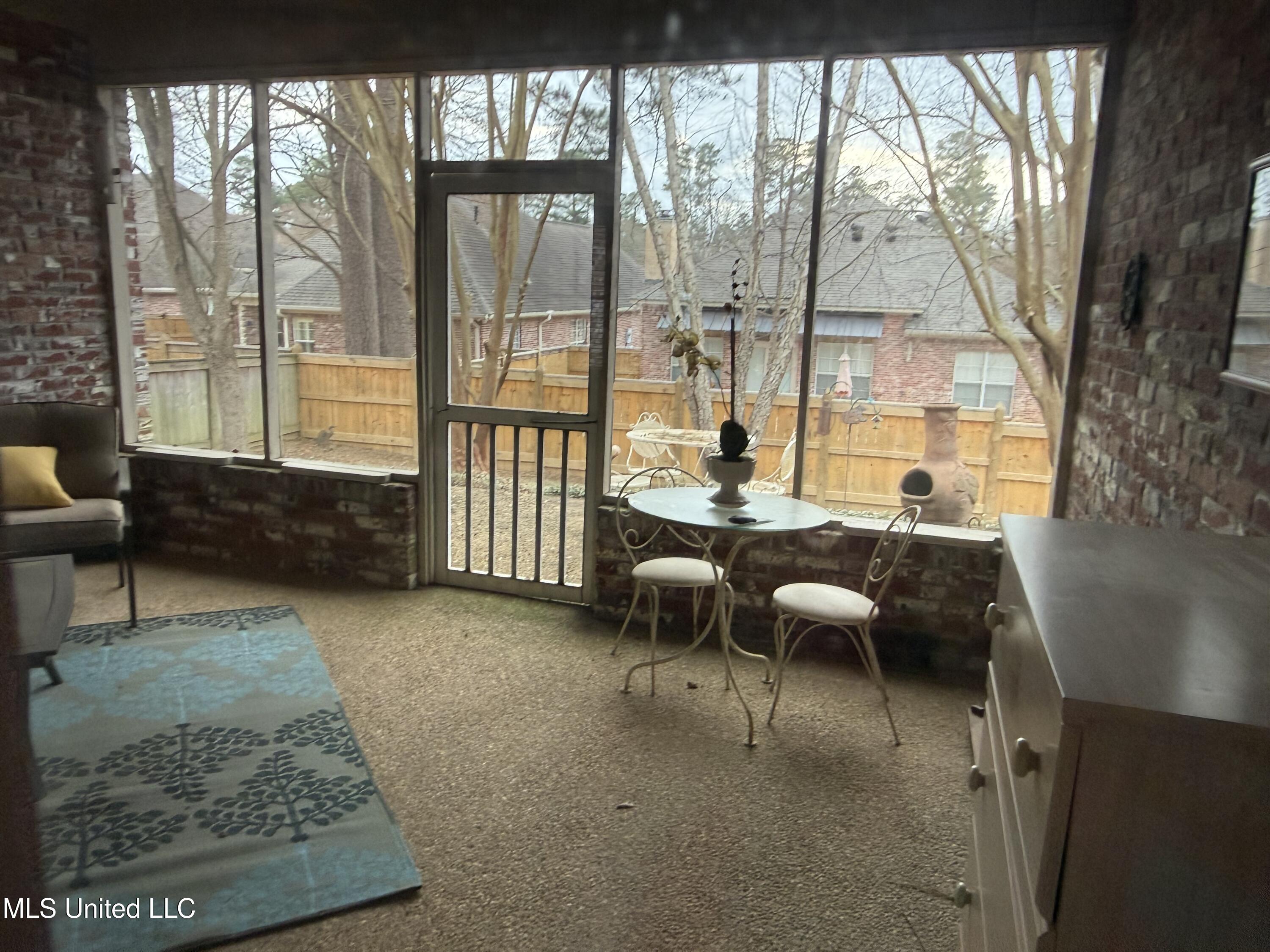 719 Esplanade Drive Property Photo 23