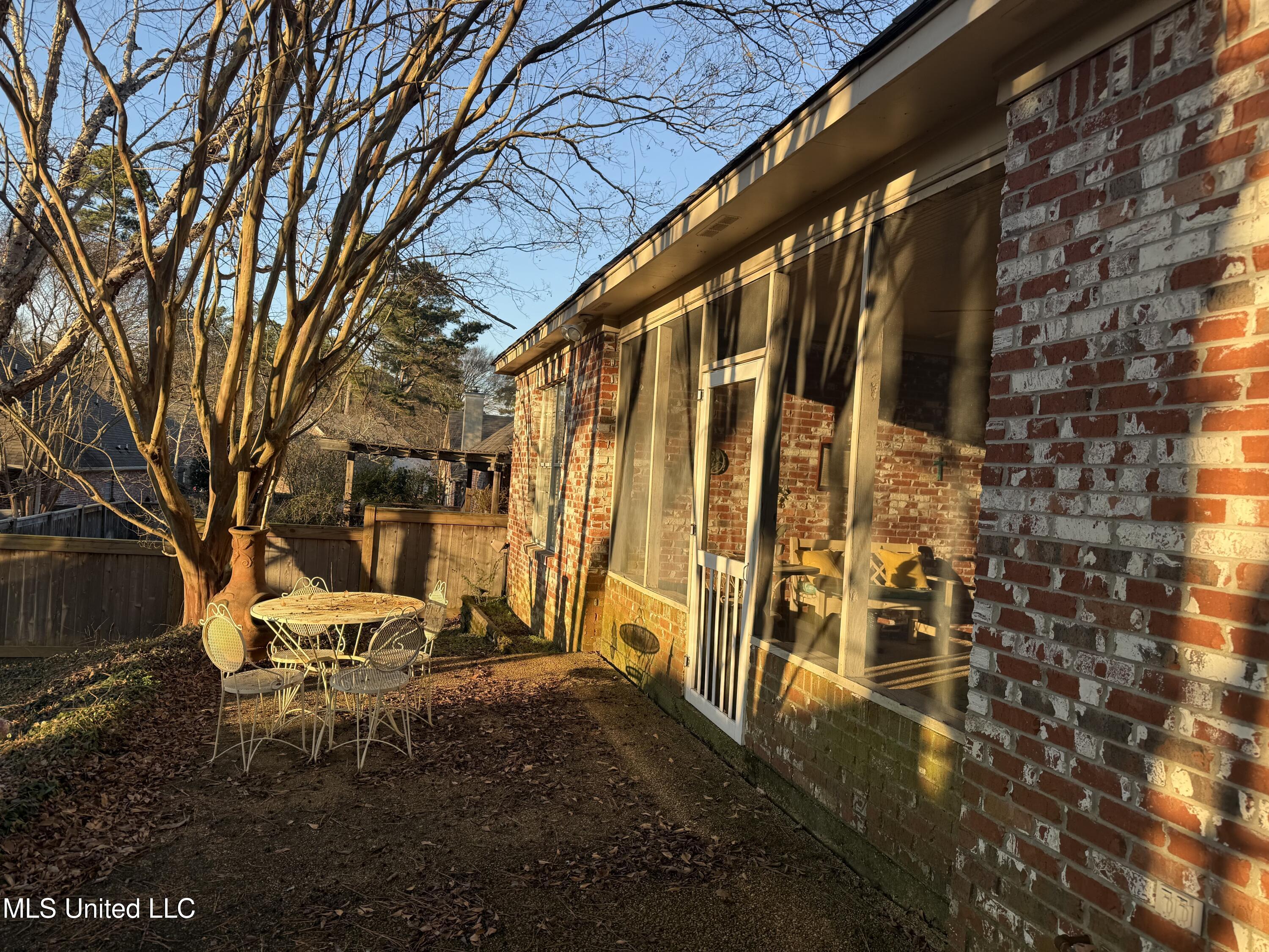 719 Esplanade Drive Property Photo 27