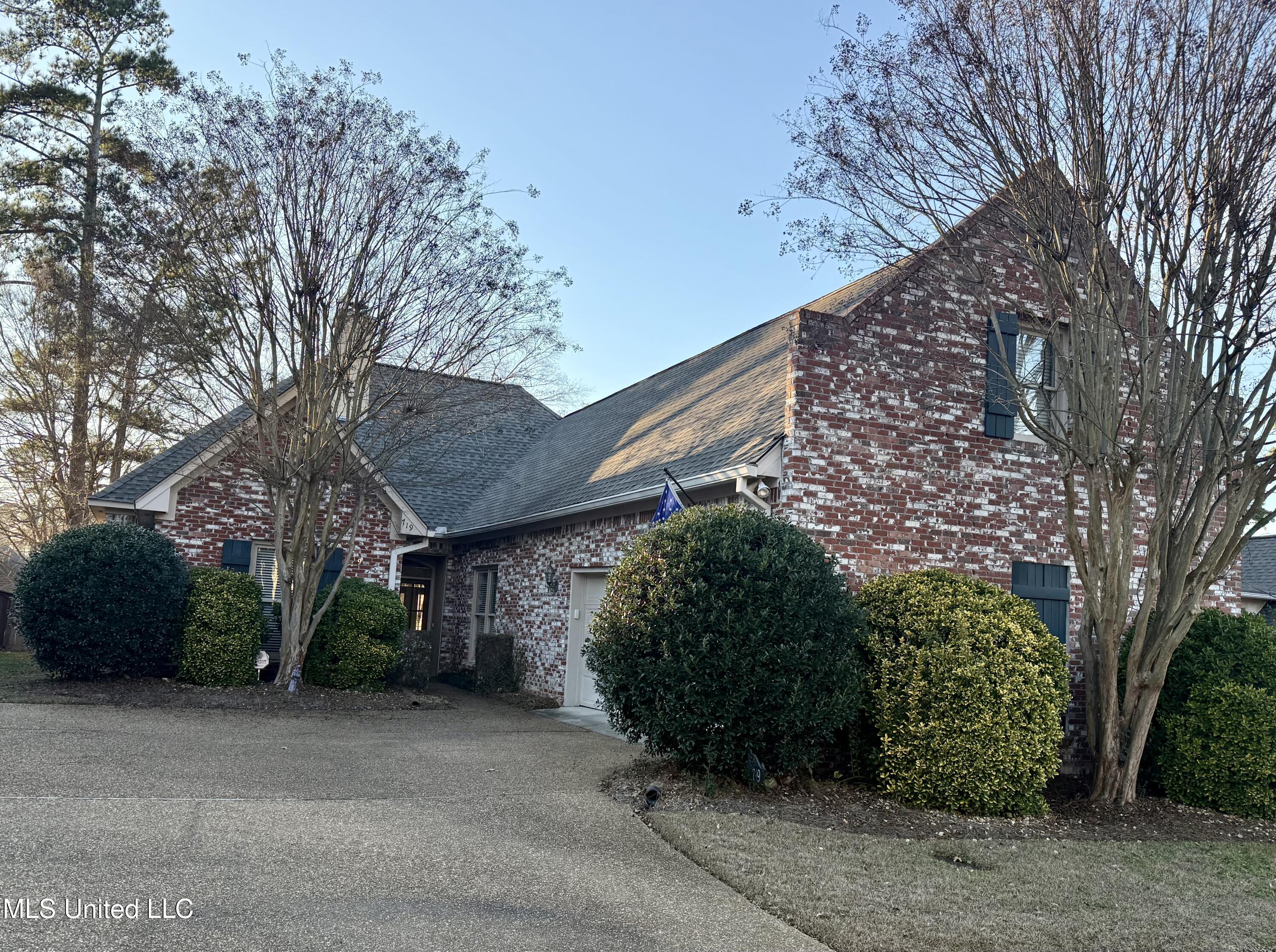 719 Esplanade Drive Property Photo 28