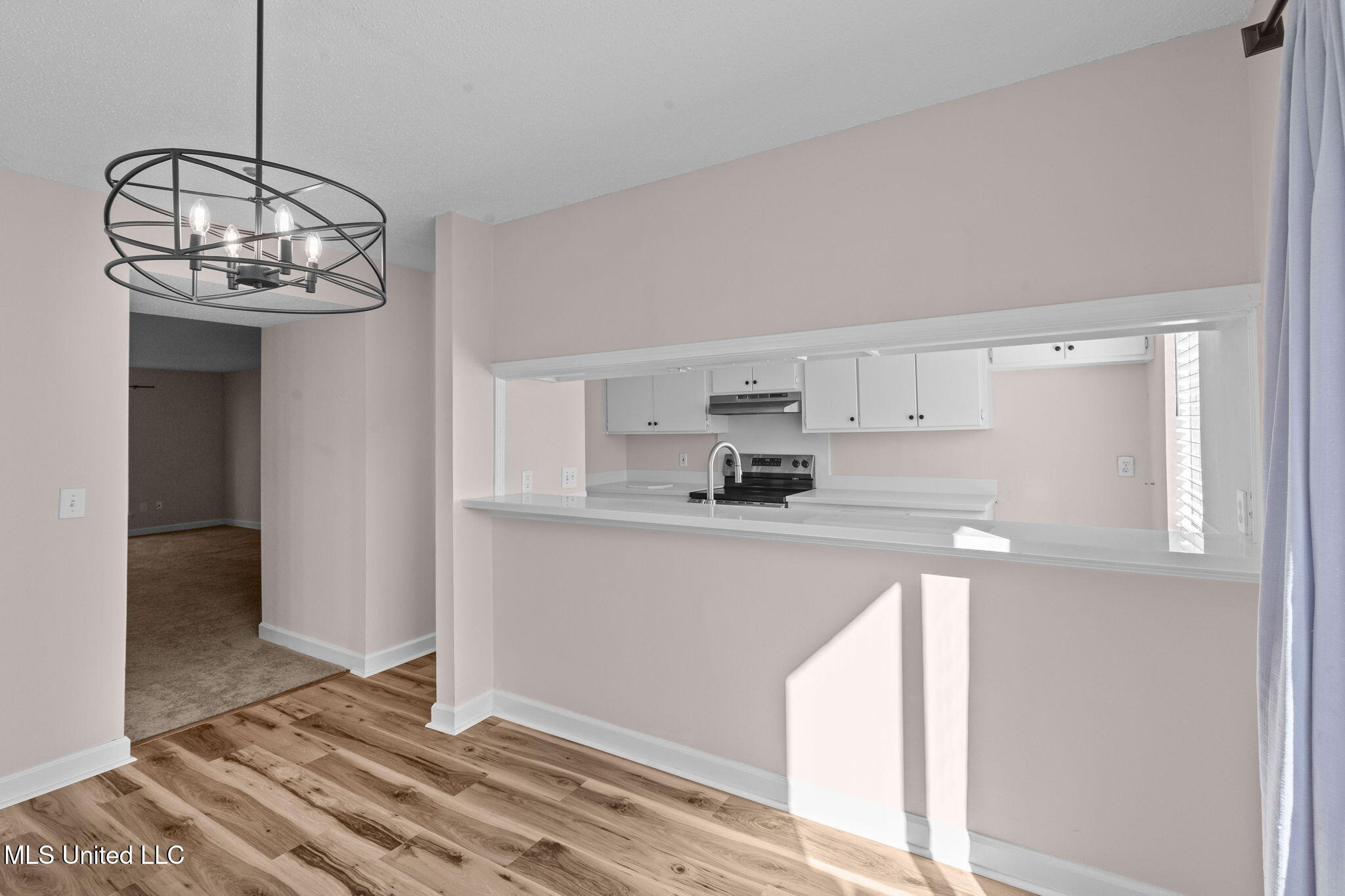 550 Post Road Property Photo 19