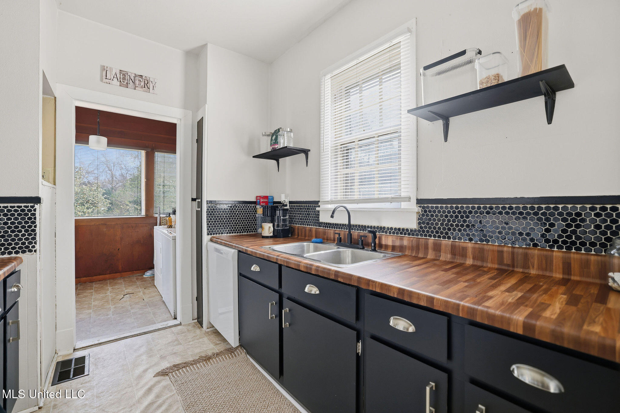 415 S 5th Street Property Photo 13