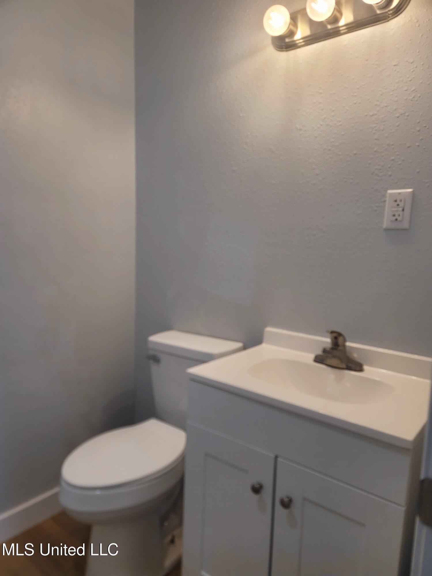 511 32nd Street Property Photo 5