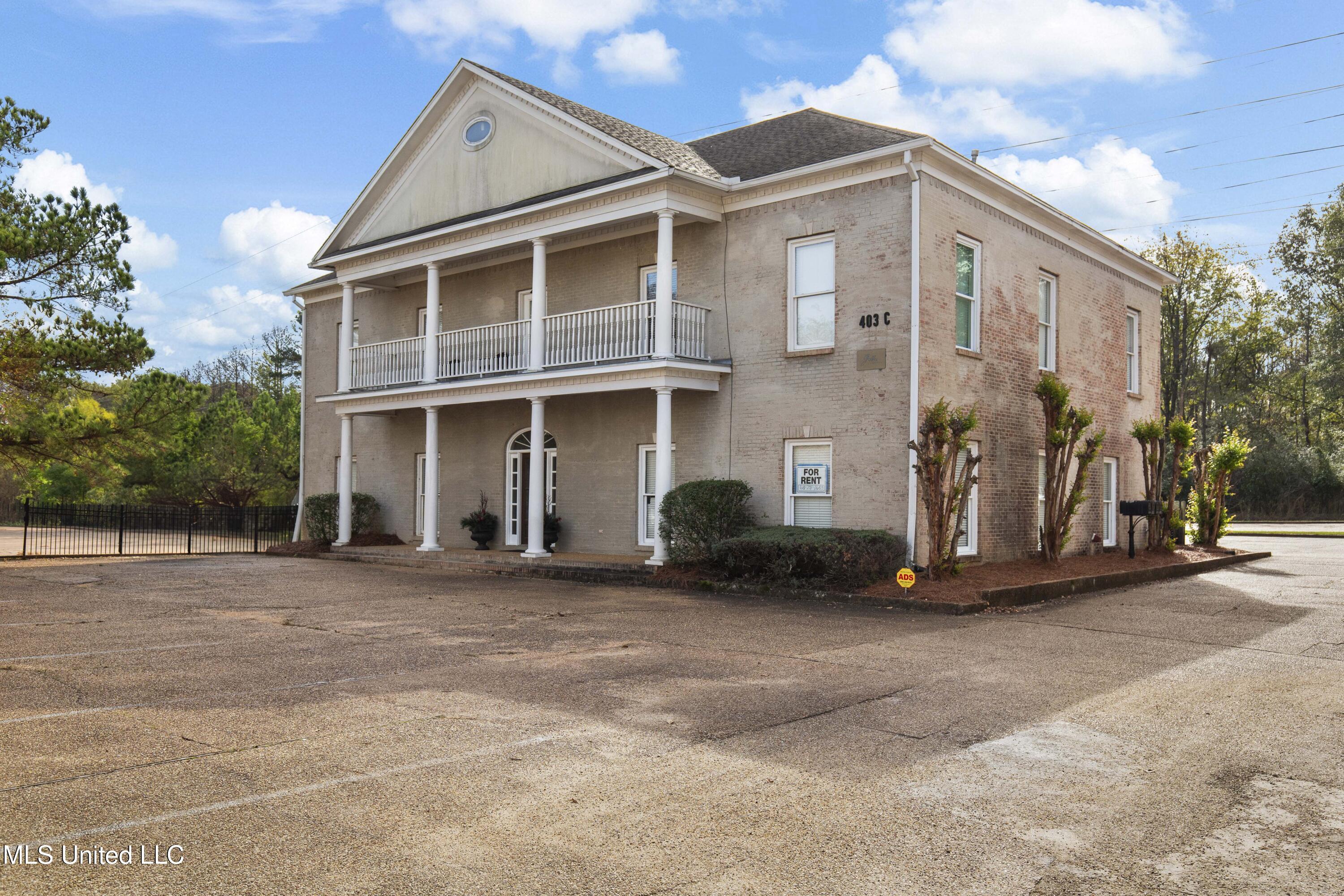 403 Towne Center Boulevard Property Photo 1