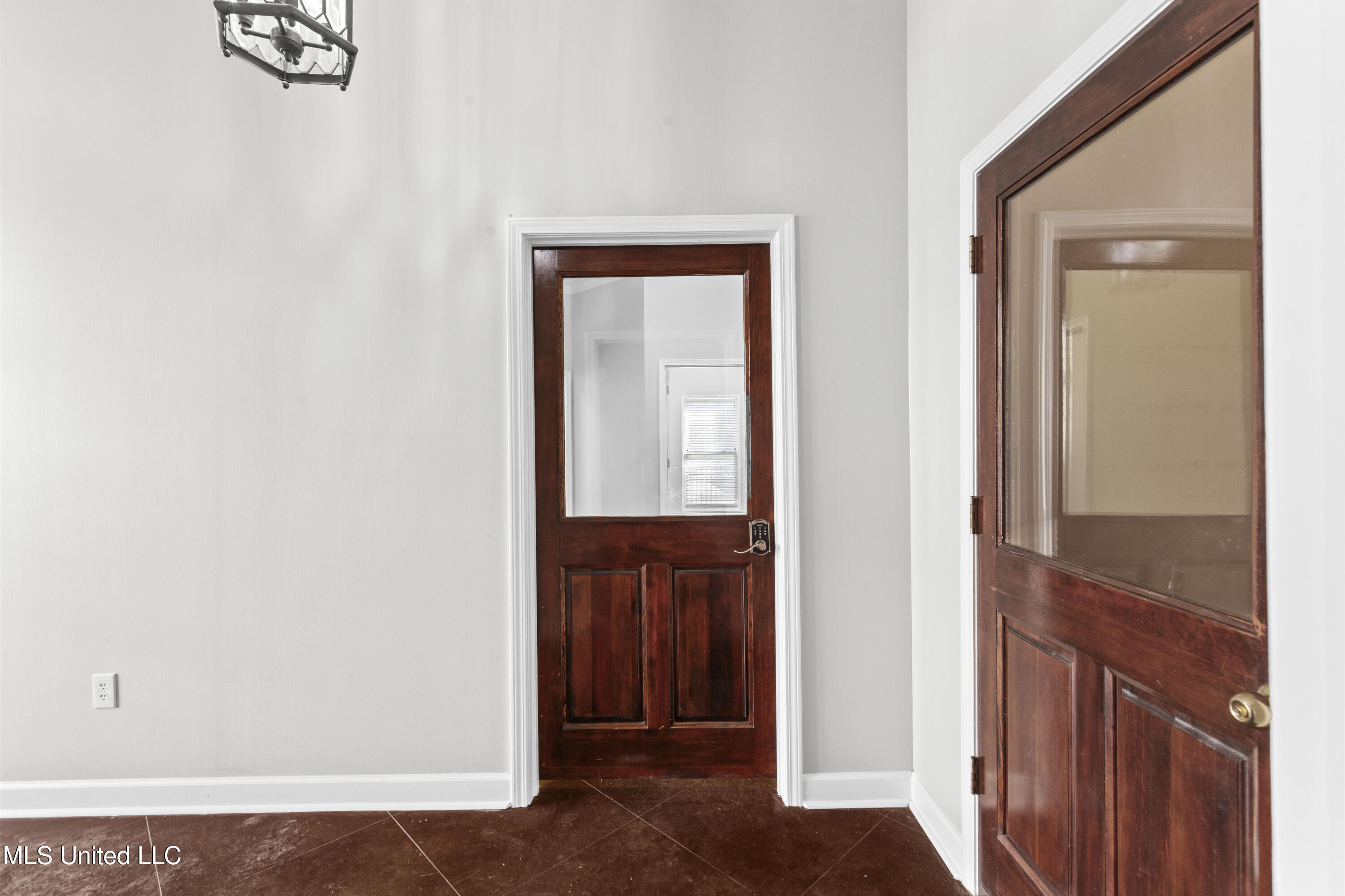 403 Towne Center Boulevard Property Photo 23