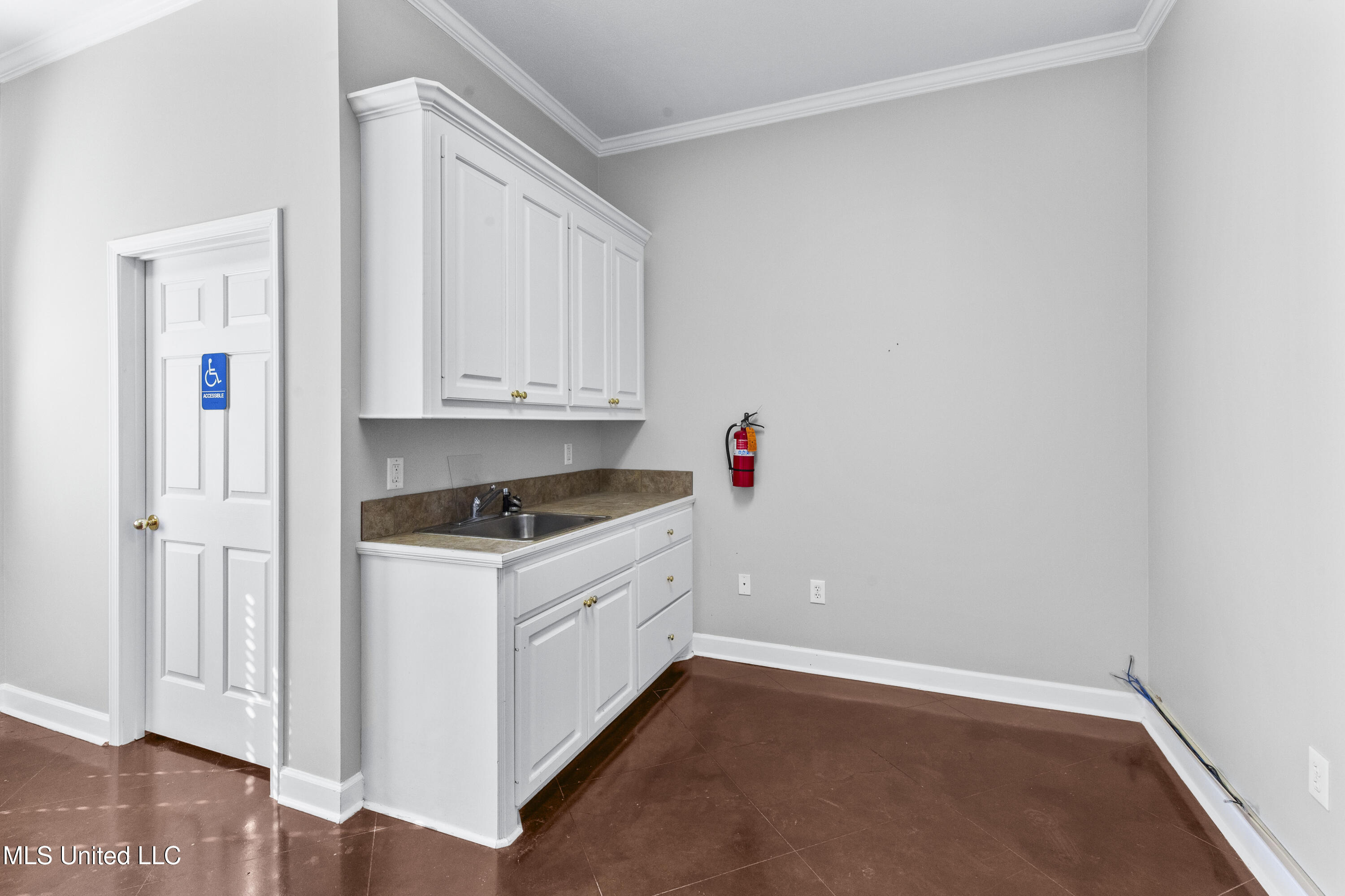 403 Towne Center Boulevard Property Photo 31