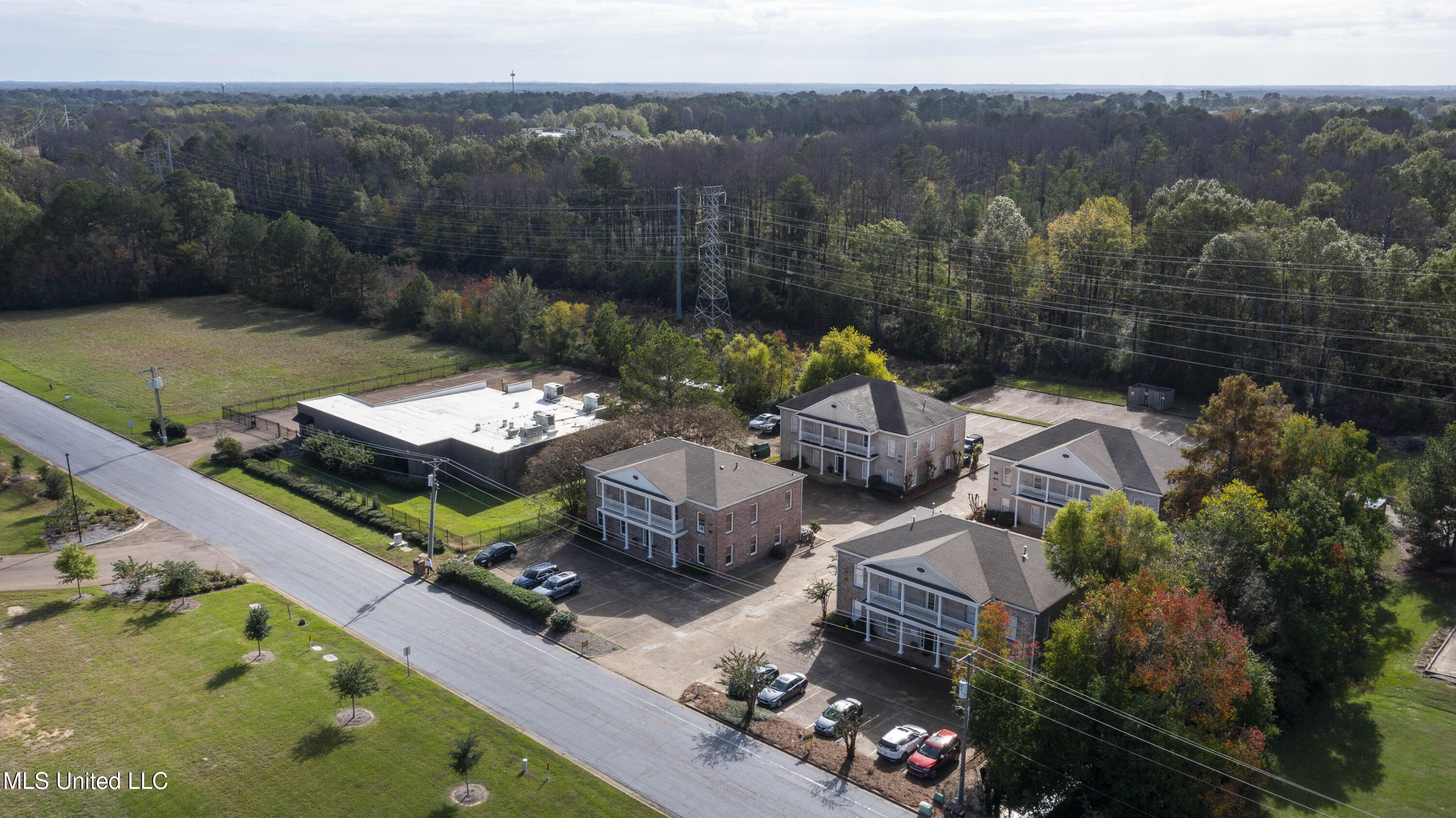 403 Towne Center Boulevard Property Photo 34