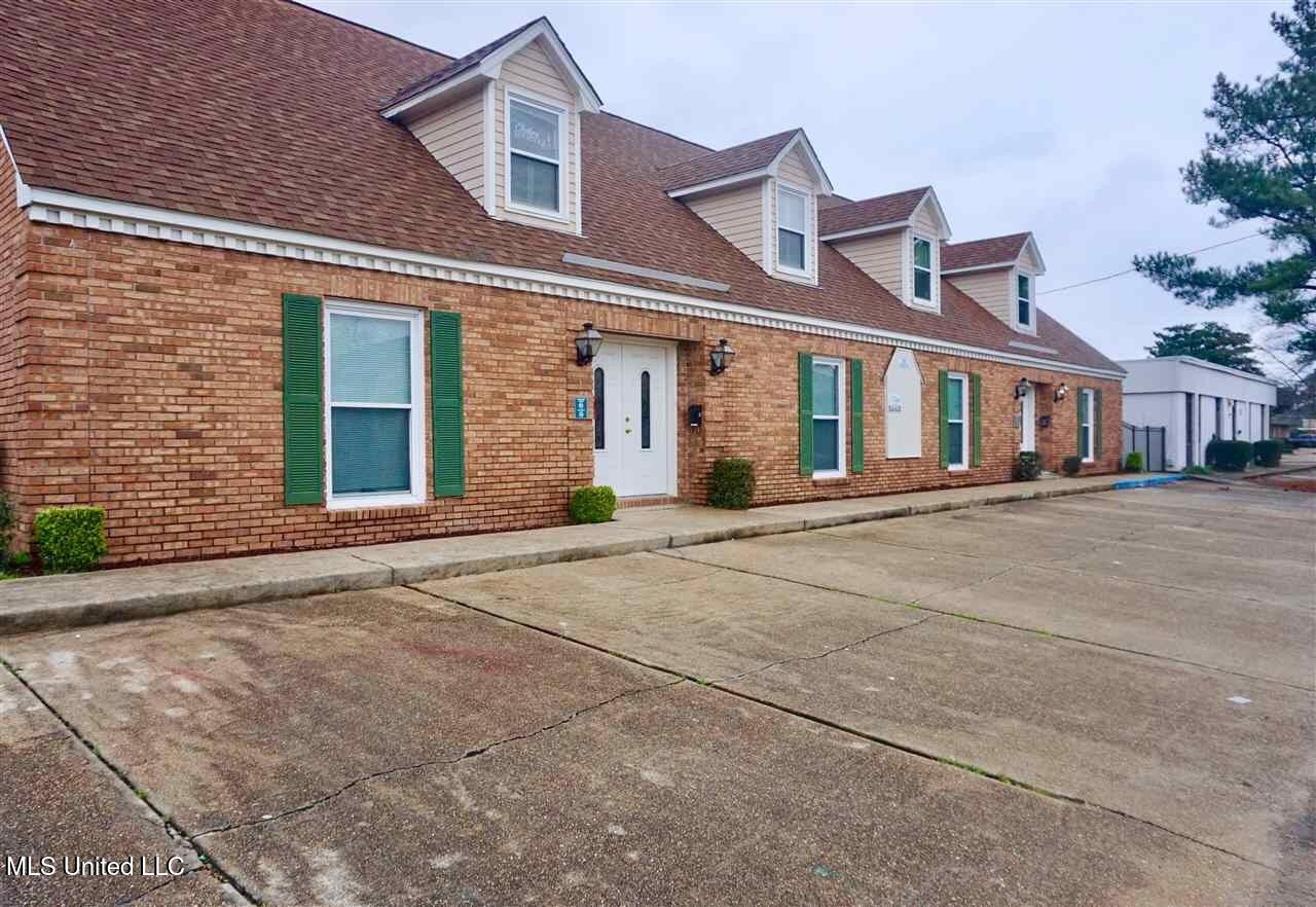 360 Comet Drive Property Photo 1