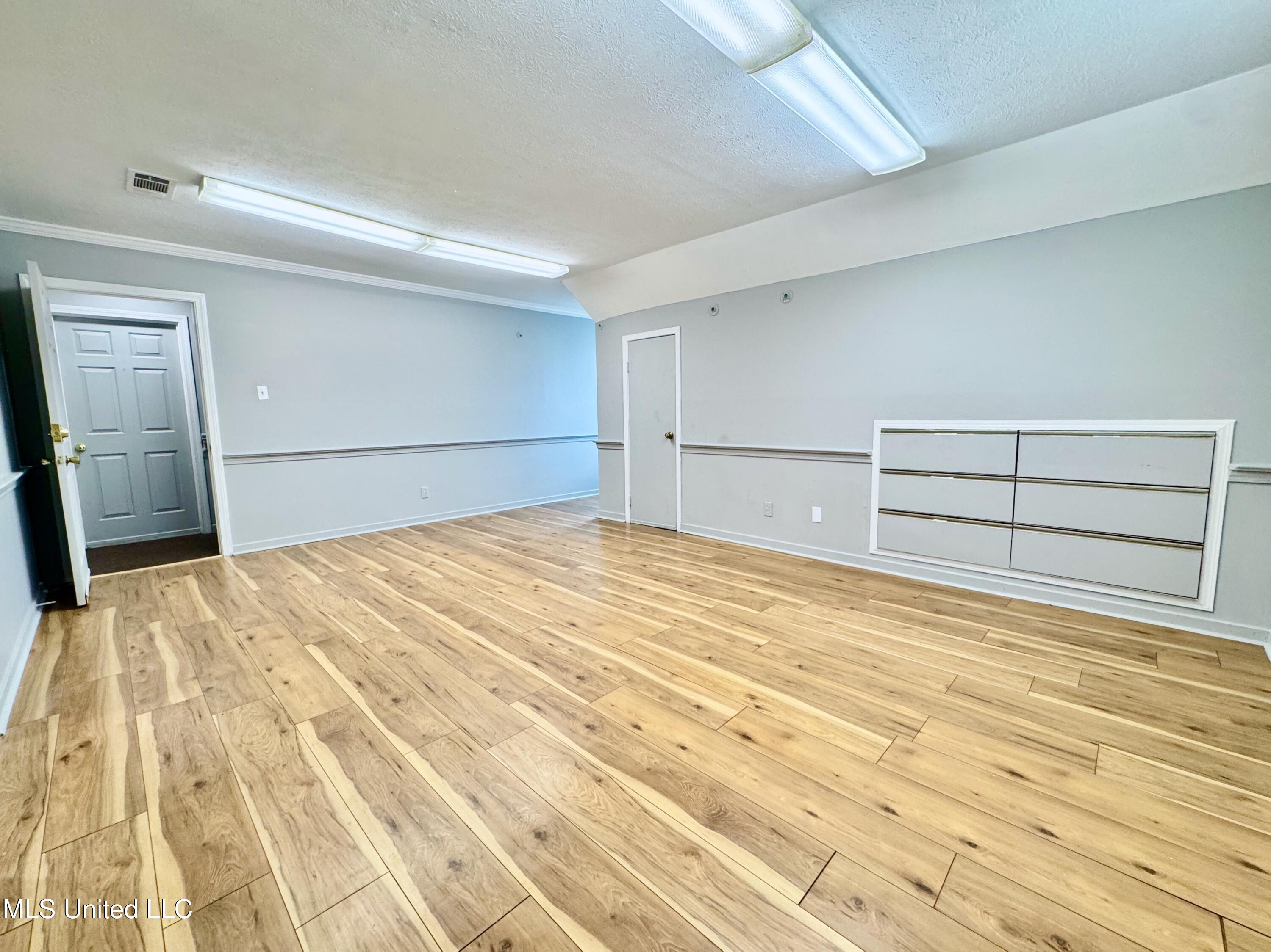 360 Comet Drive Property Photo 13