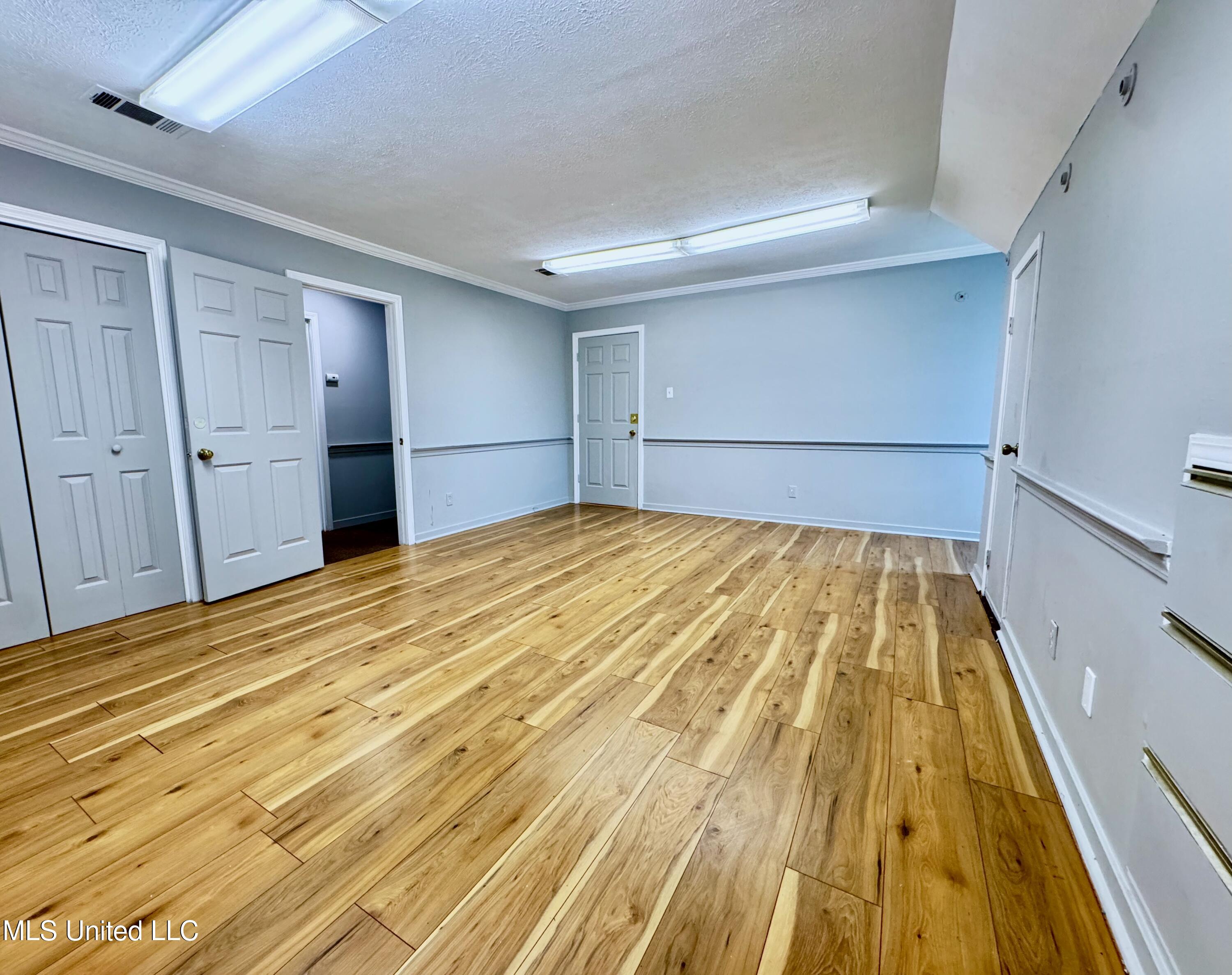 360 Comet Drive Property Photo 14