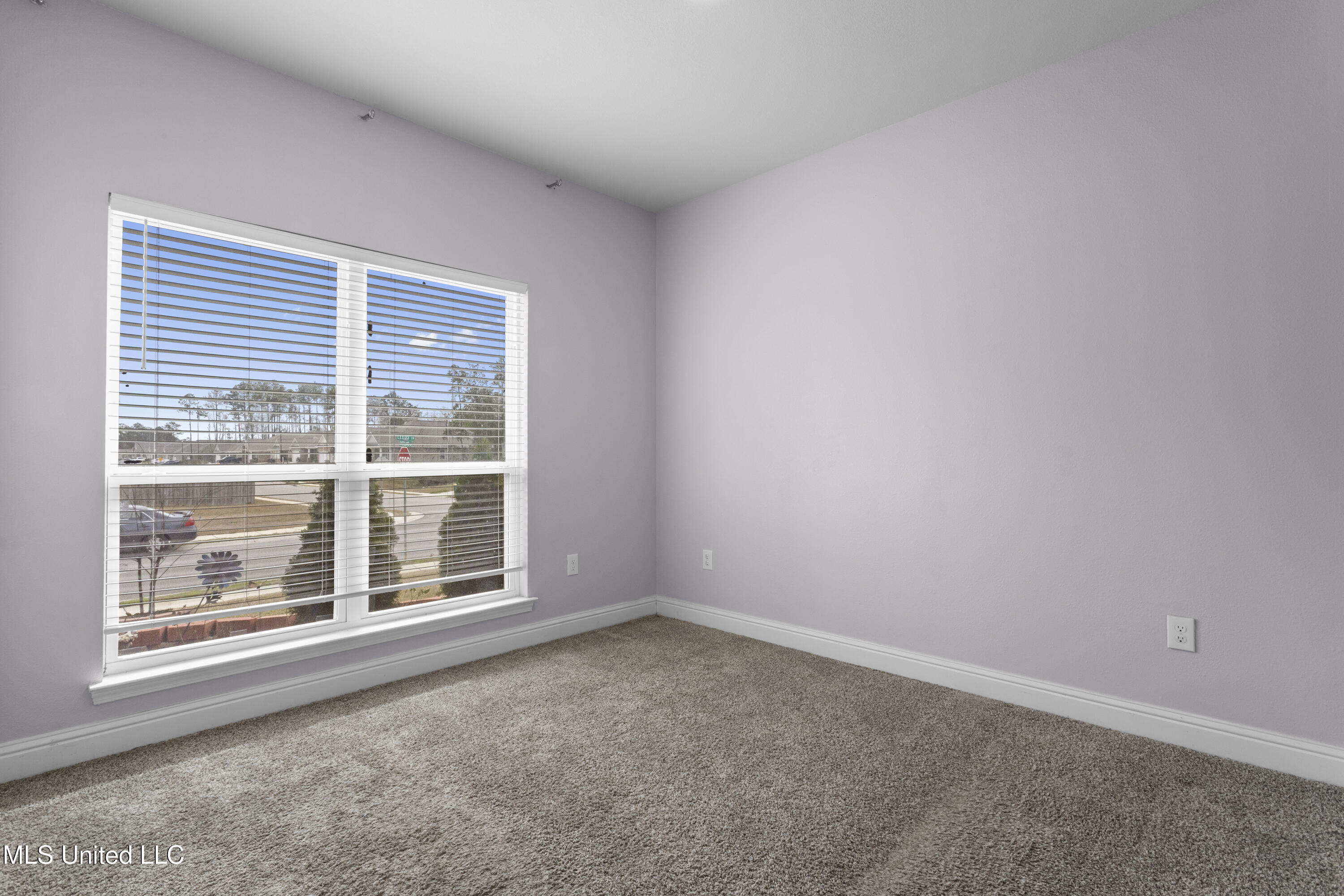 5505 Leeds Lane Property Photo 31