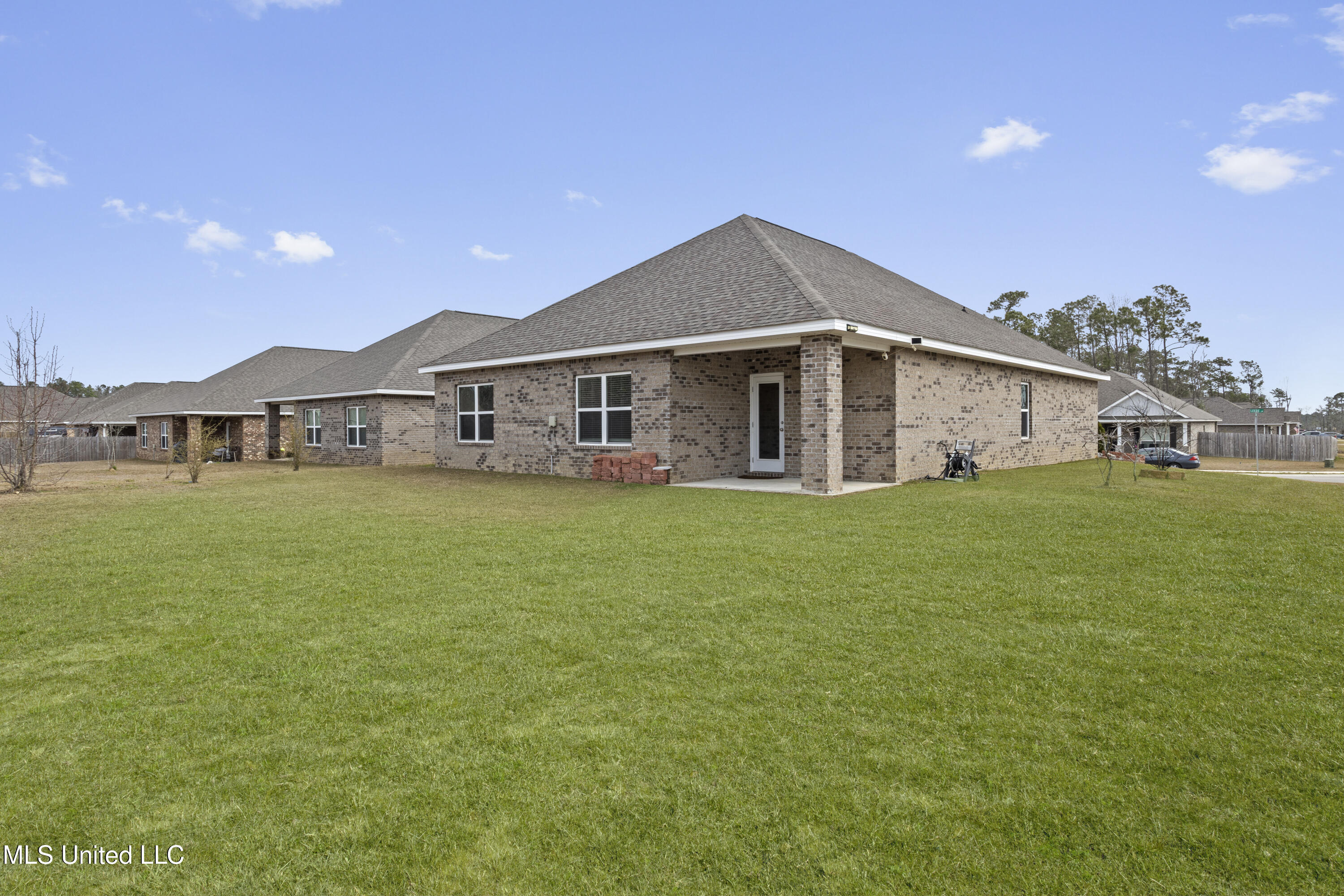 5505 Leeds Lane Property Photo 37