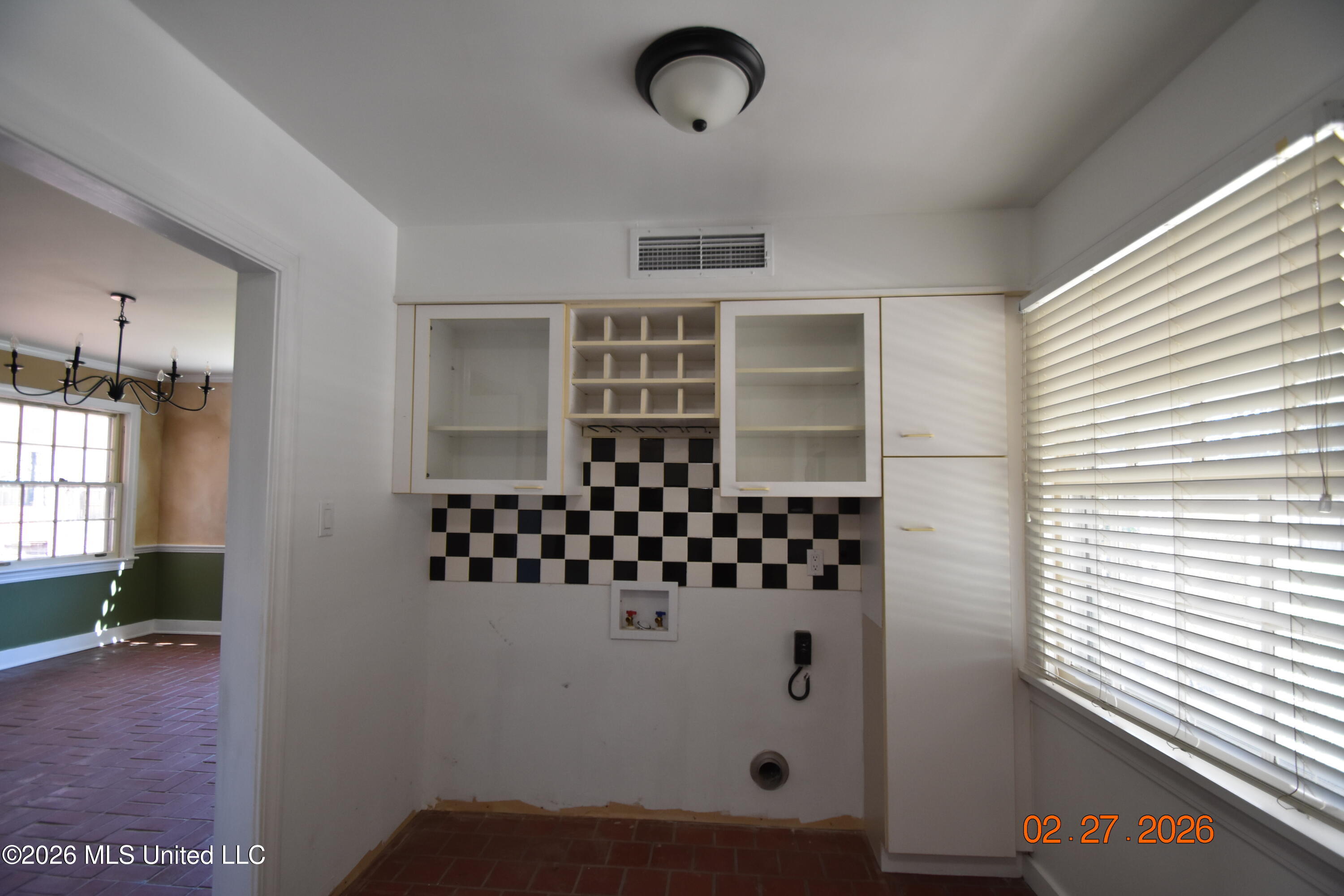 404 E Adams Avenue Property Photo 33
