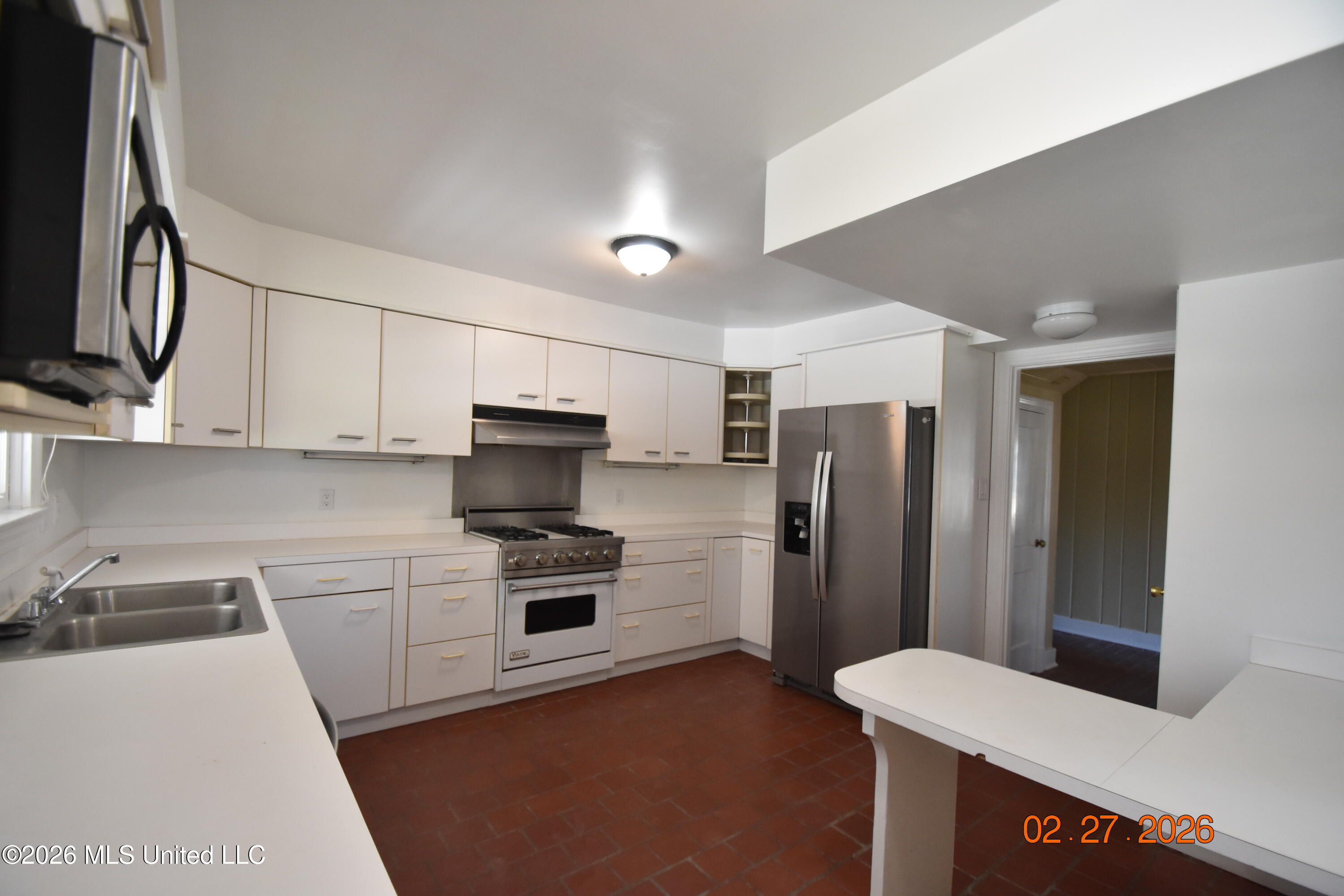 404 E Adams Avenue Property Photo 34