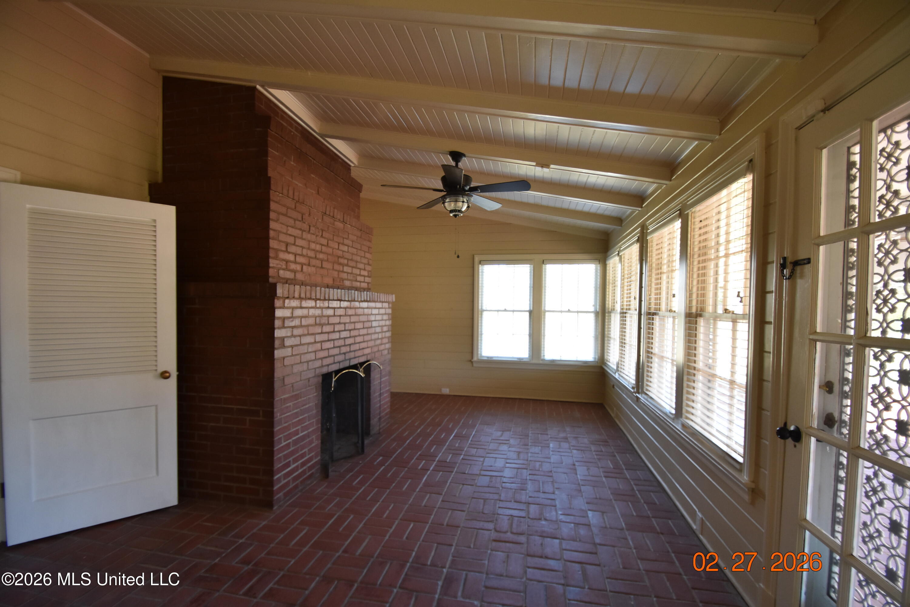 404 E Adams Avenue Property Photo 37