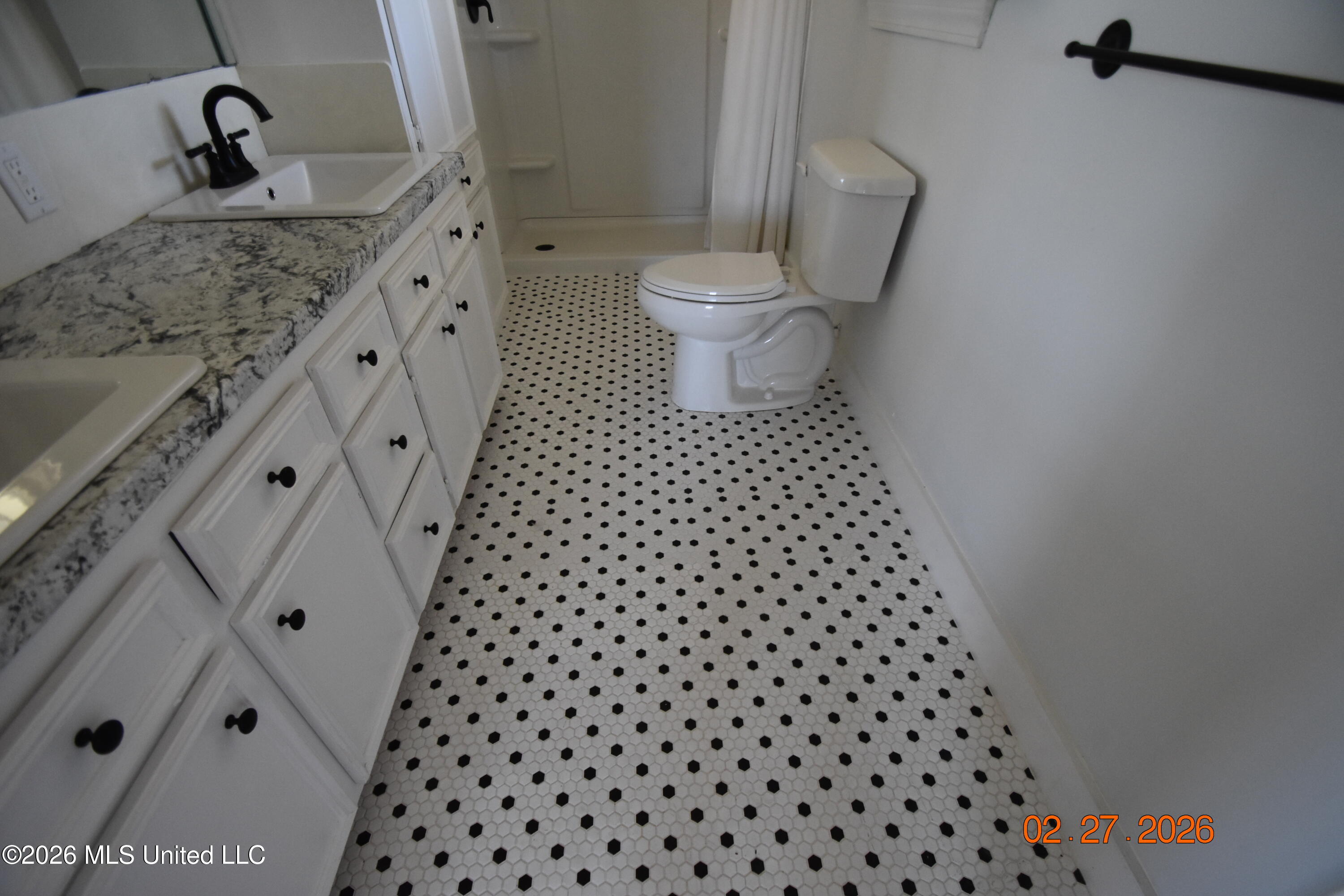 404 E Adams Avenue Property Photo 52