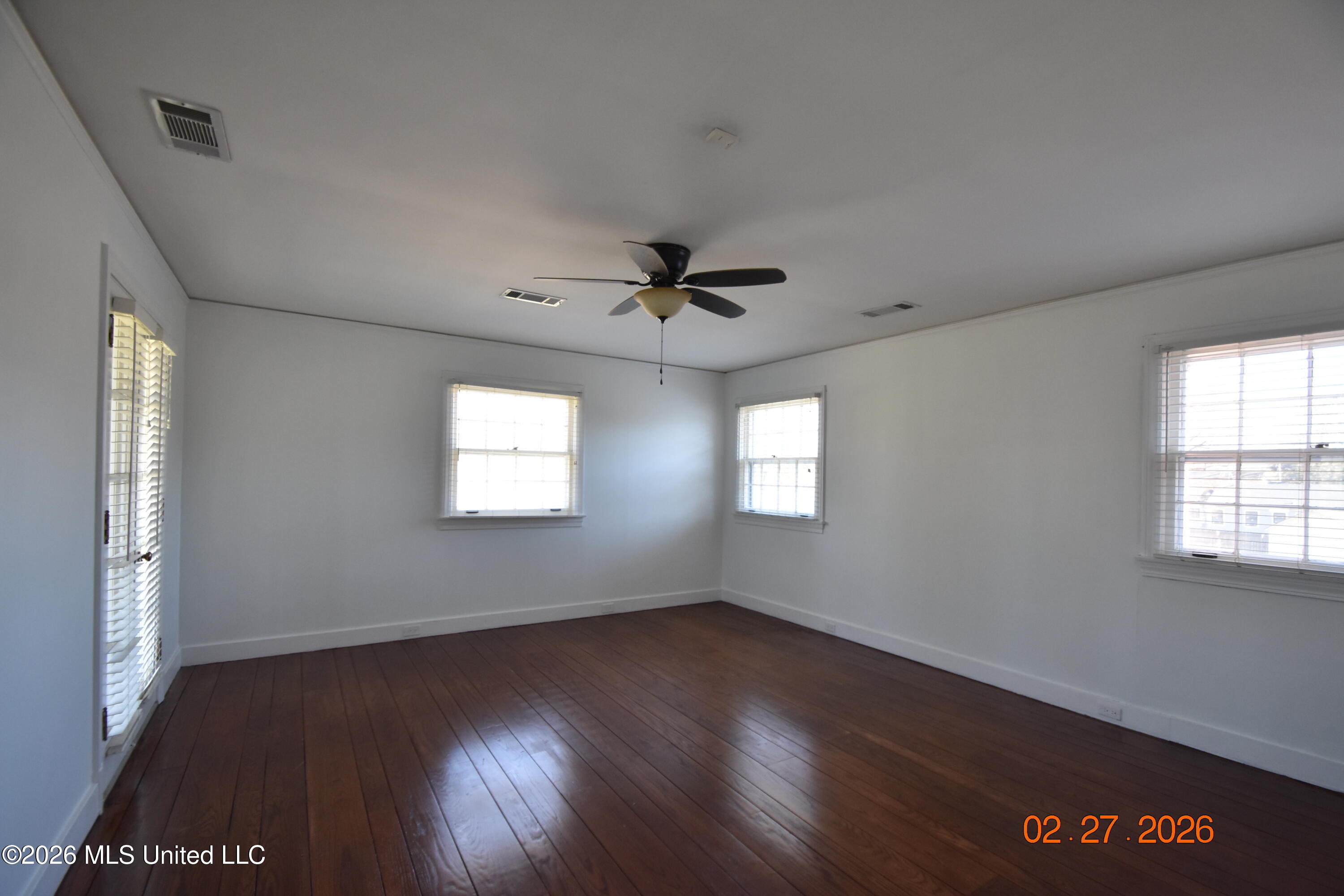404 E Adams Avenue Property Photo 53