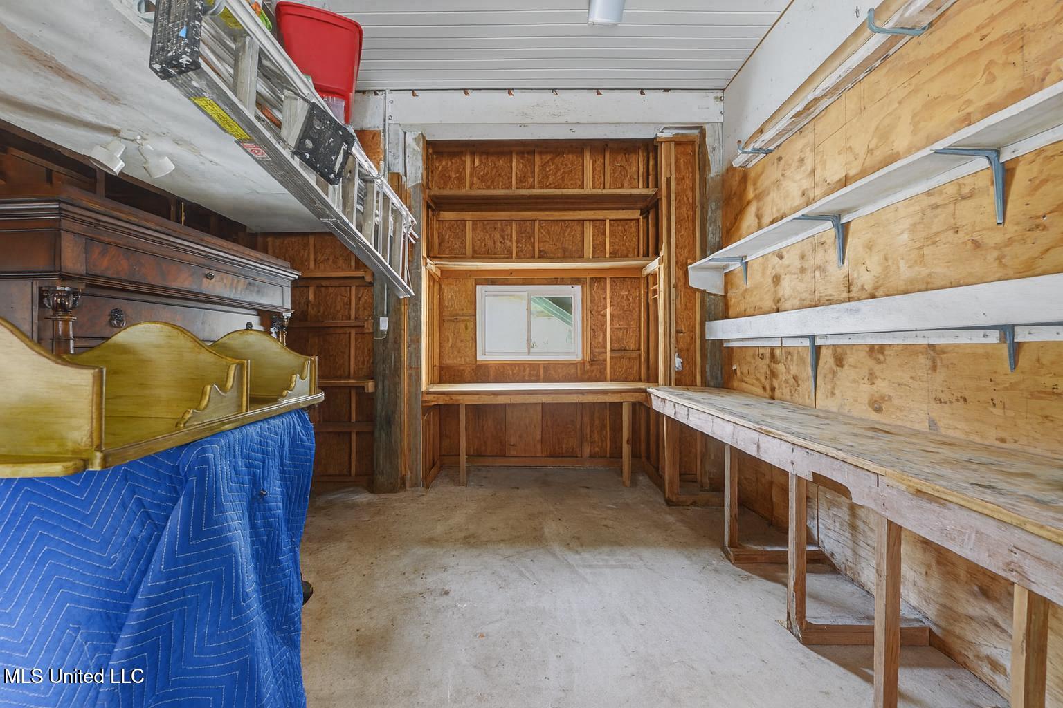 113 Youngswood Loop Property Photo 7