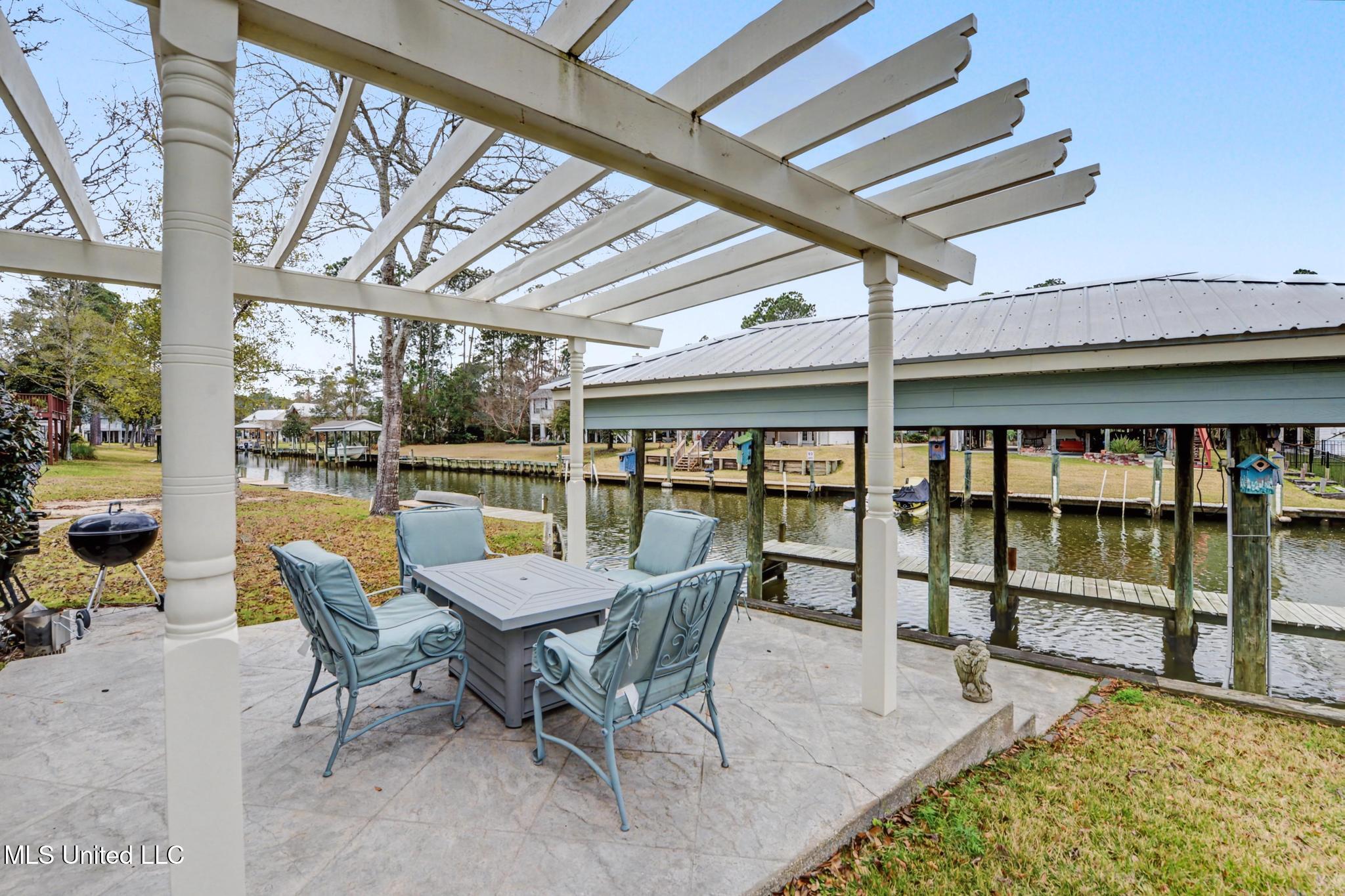113 Youngswood Loop Property Photo 35