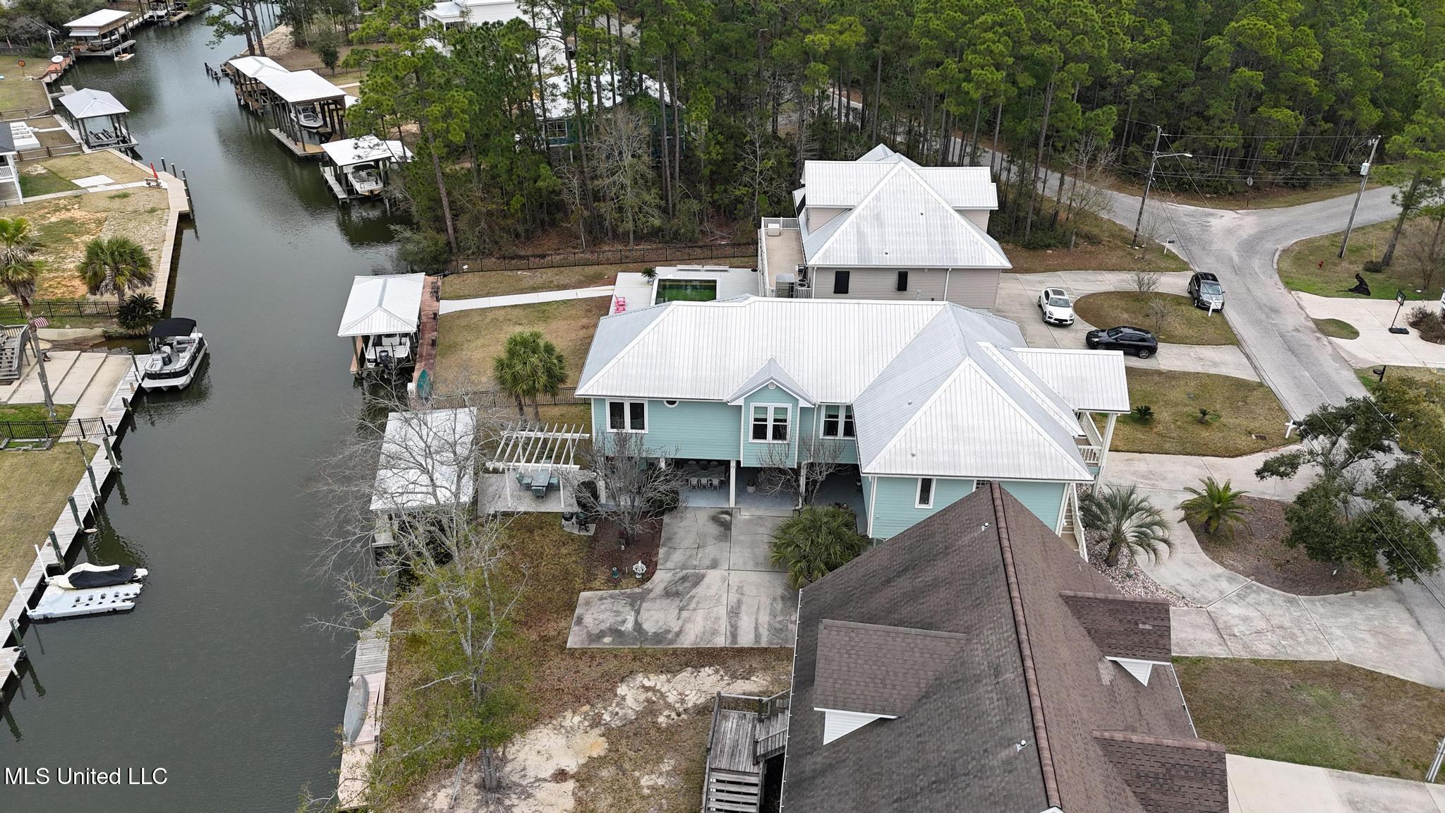 113 Youngswood Loop Property Photo 44