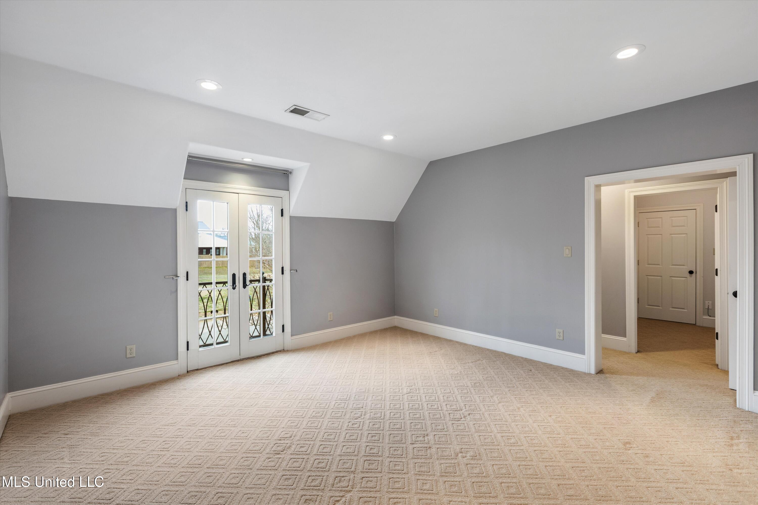 4891 N Fleur De Lis Property Photo 27