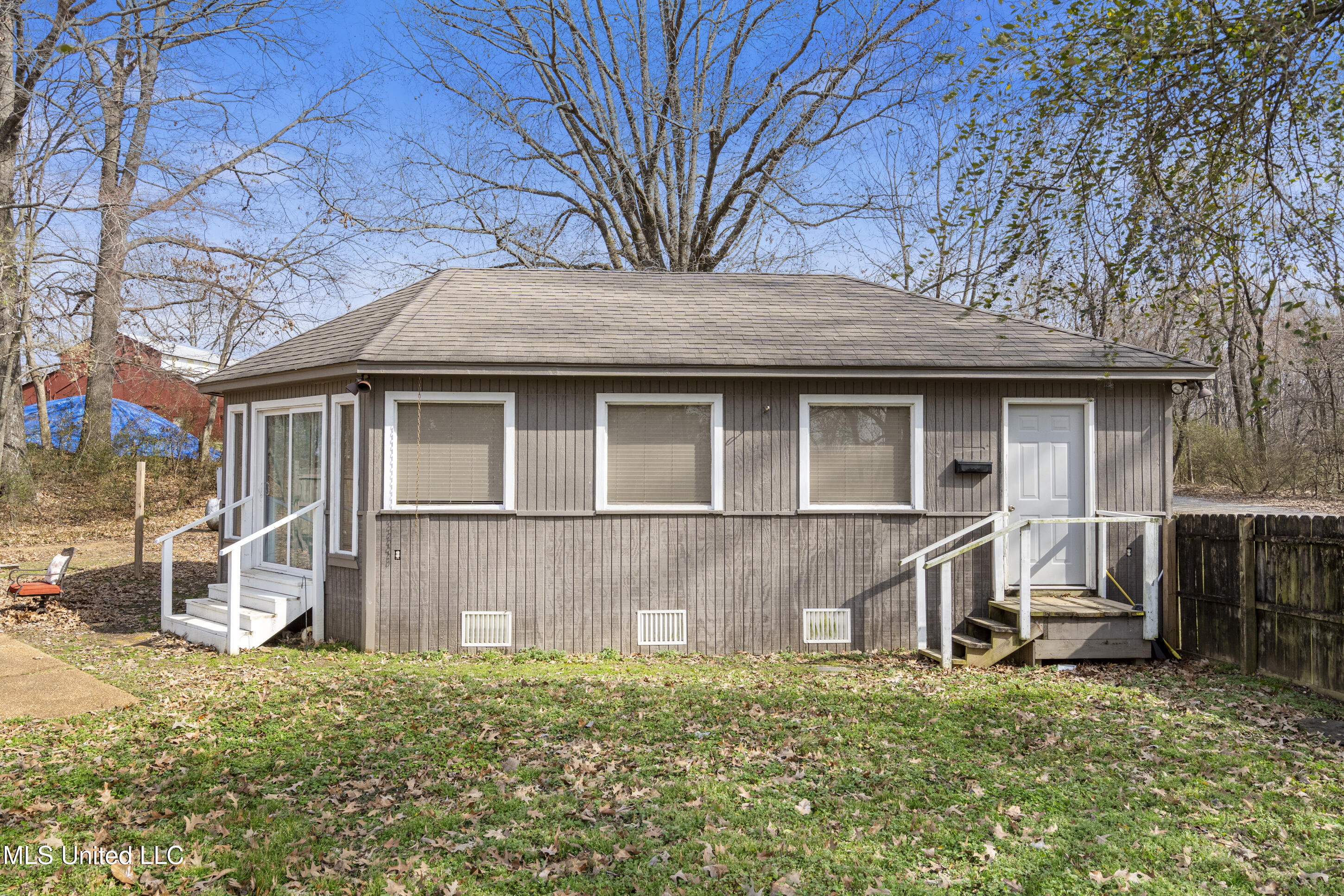 9142 Mineral Wells Road Property Photo 62