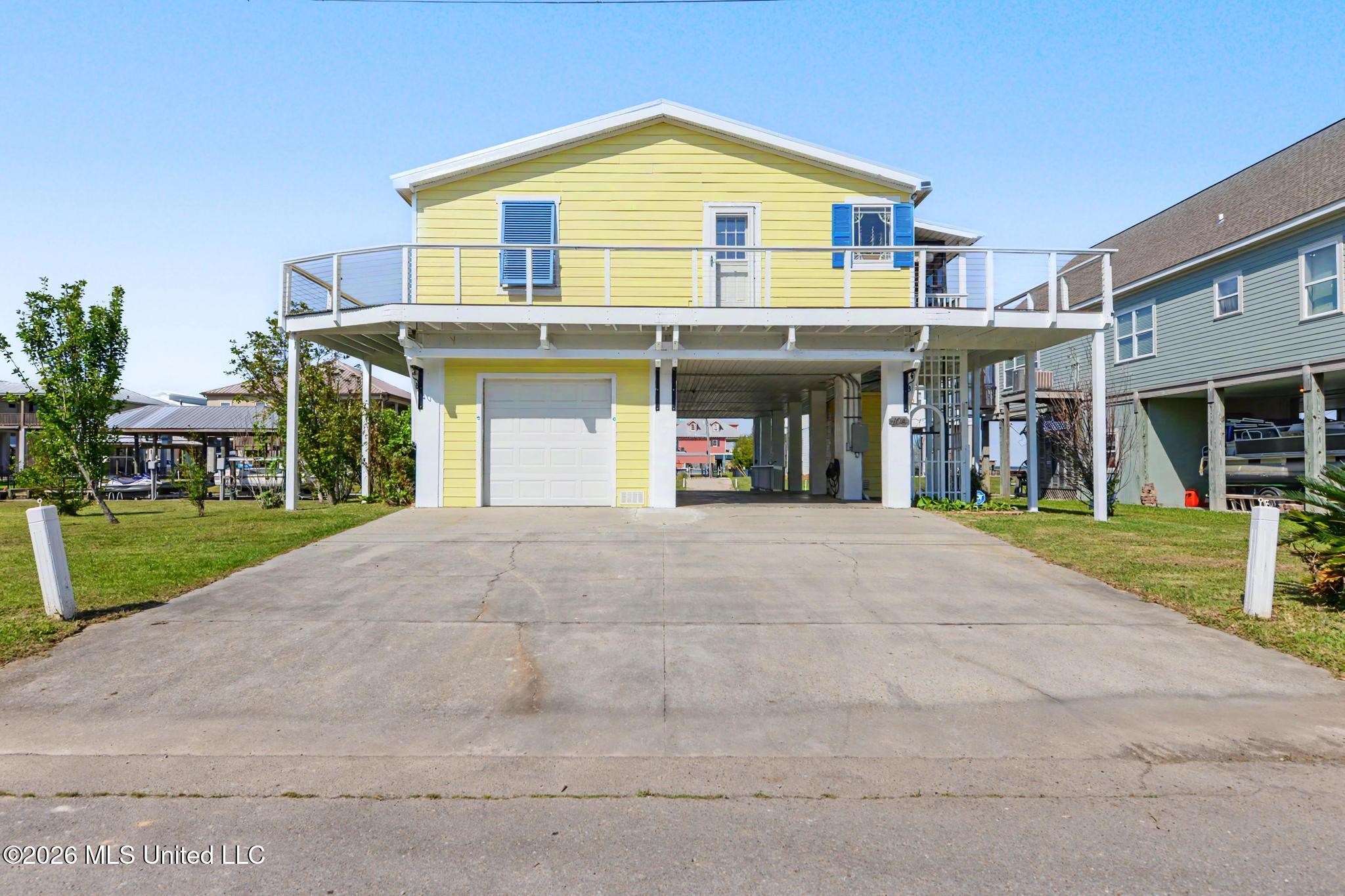 104 Wolfe Street Property Photo 1