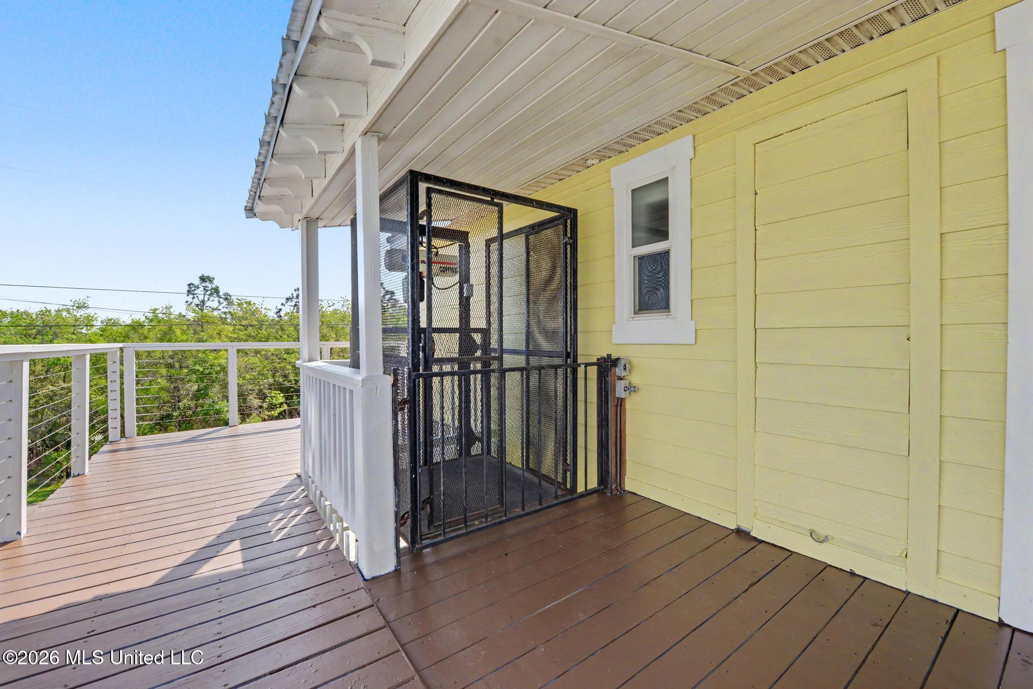 104 Wolfe Street Property Photo 31