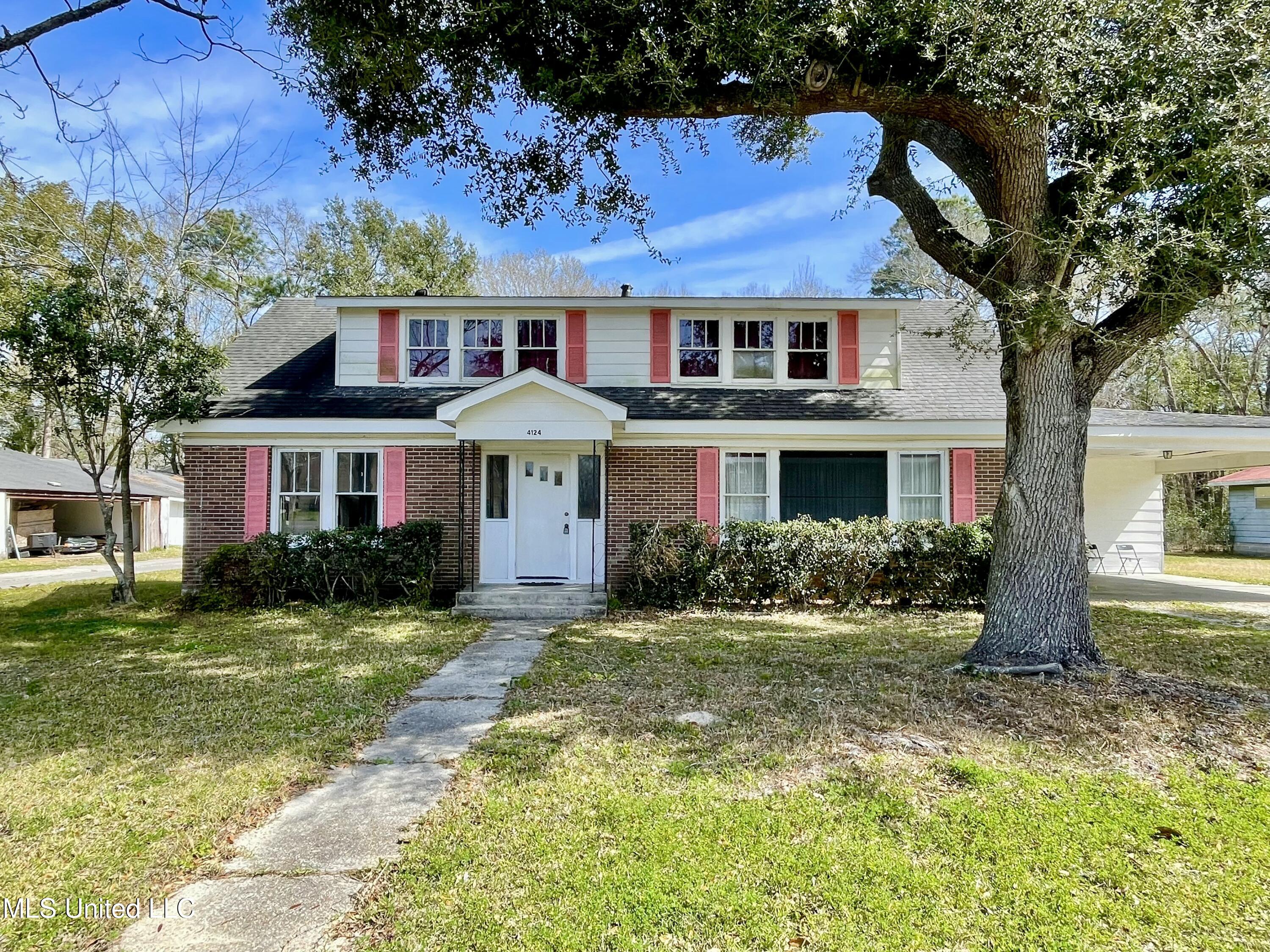 4124 Griffin Street Property Photo 29