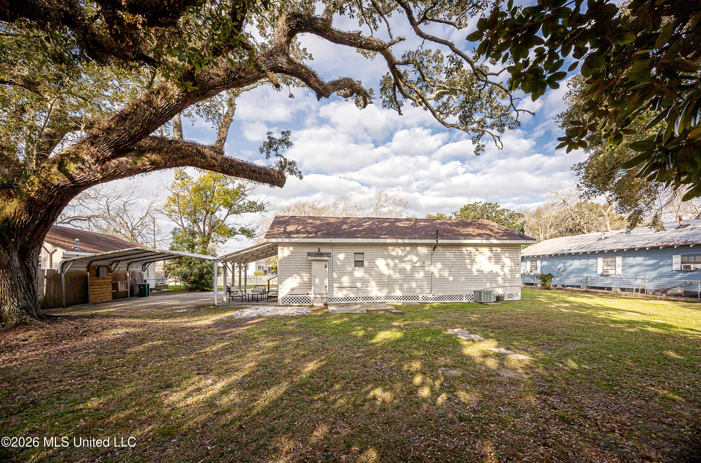 206 Crawford Street Property Photo 11