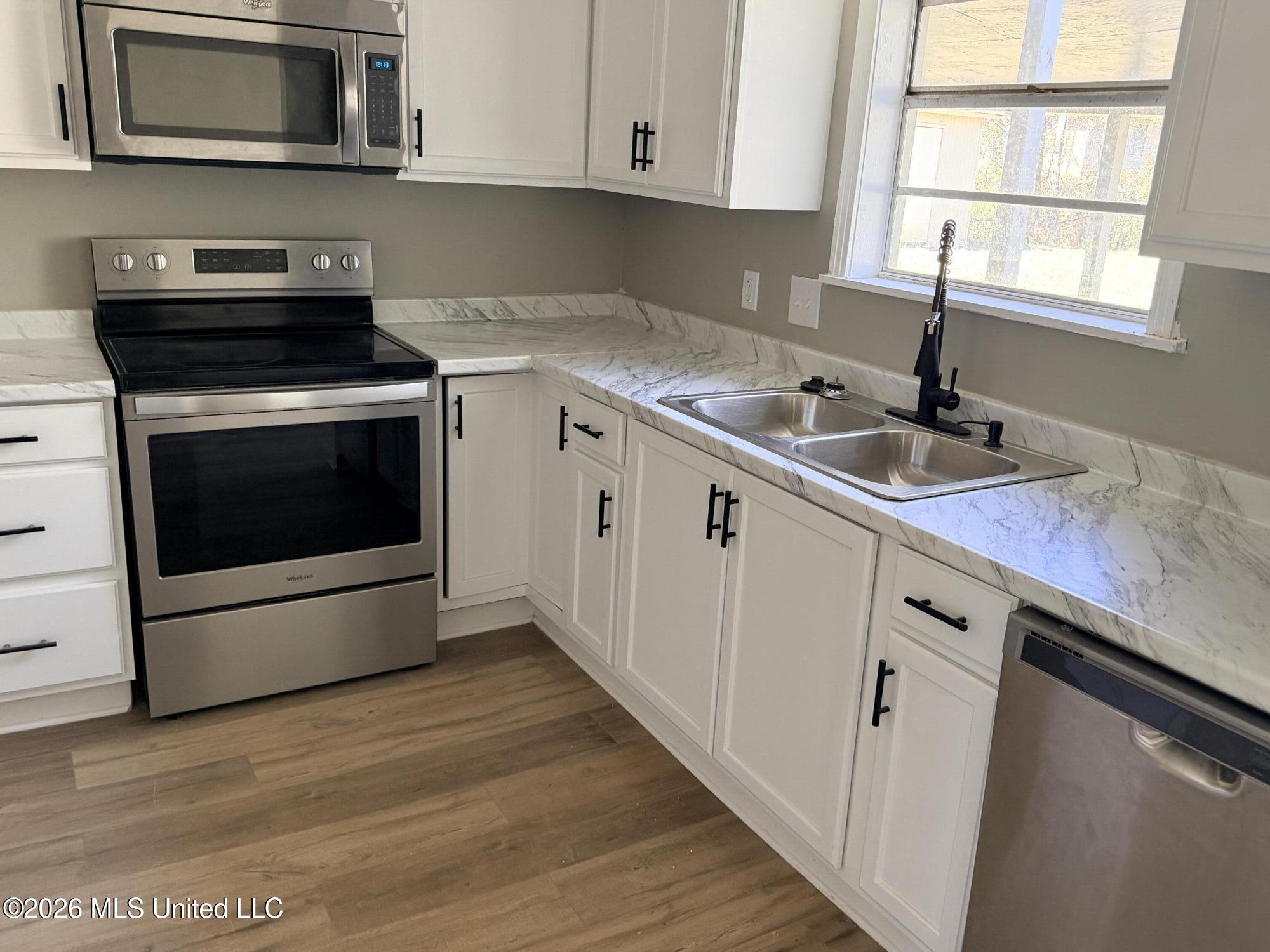 1514 Dorgan Street Property Photo 13