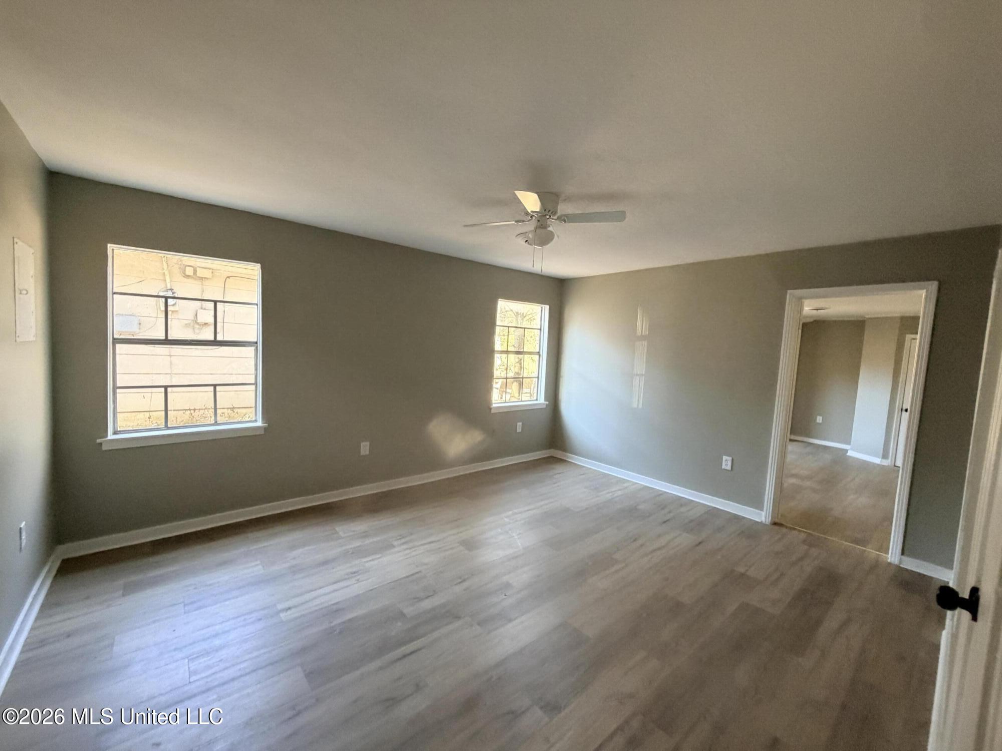 1514 Dorgan Street Property Photo 24
