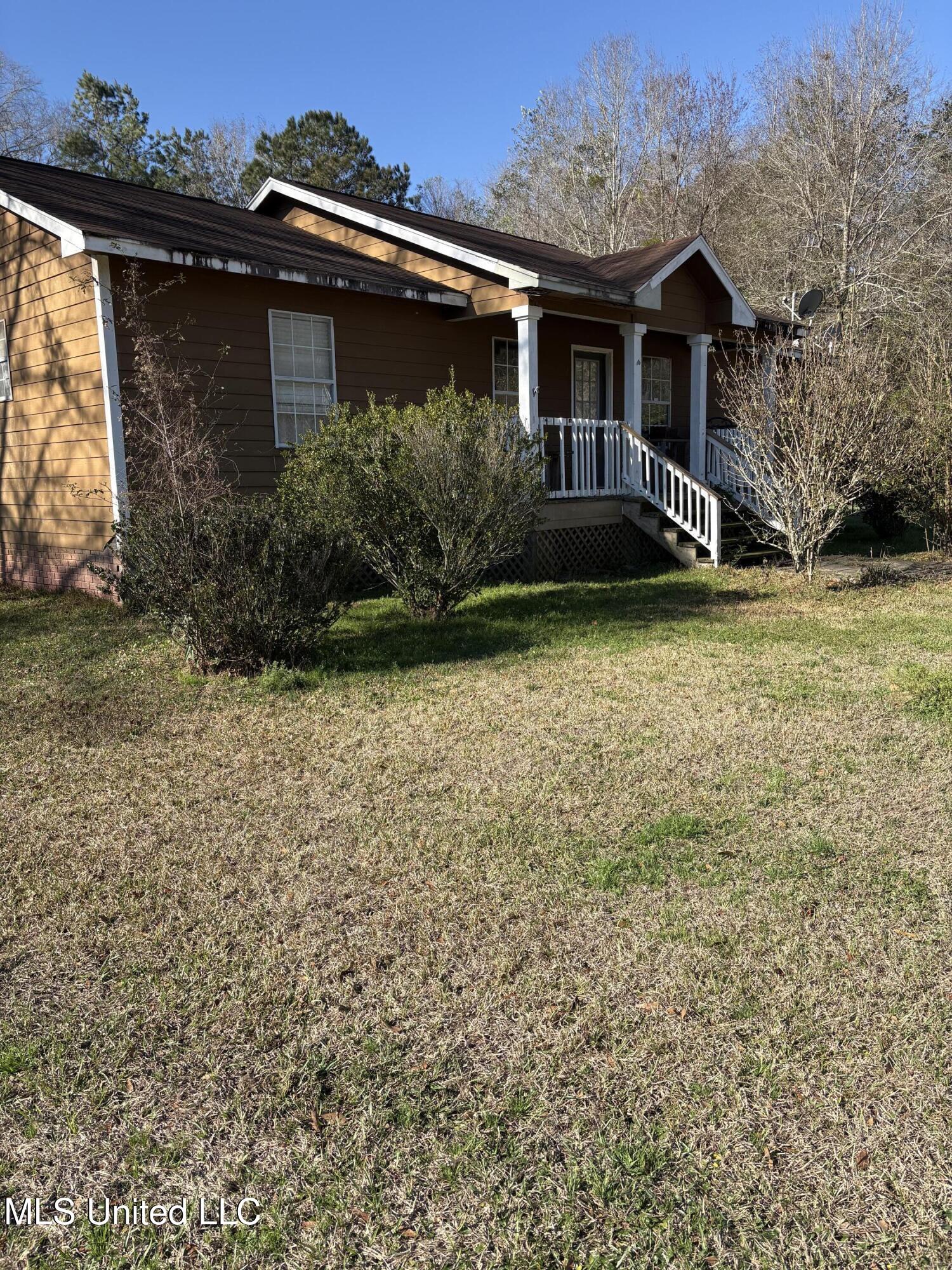 17404 Carlton Cuevas Road Property Photo 5