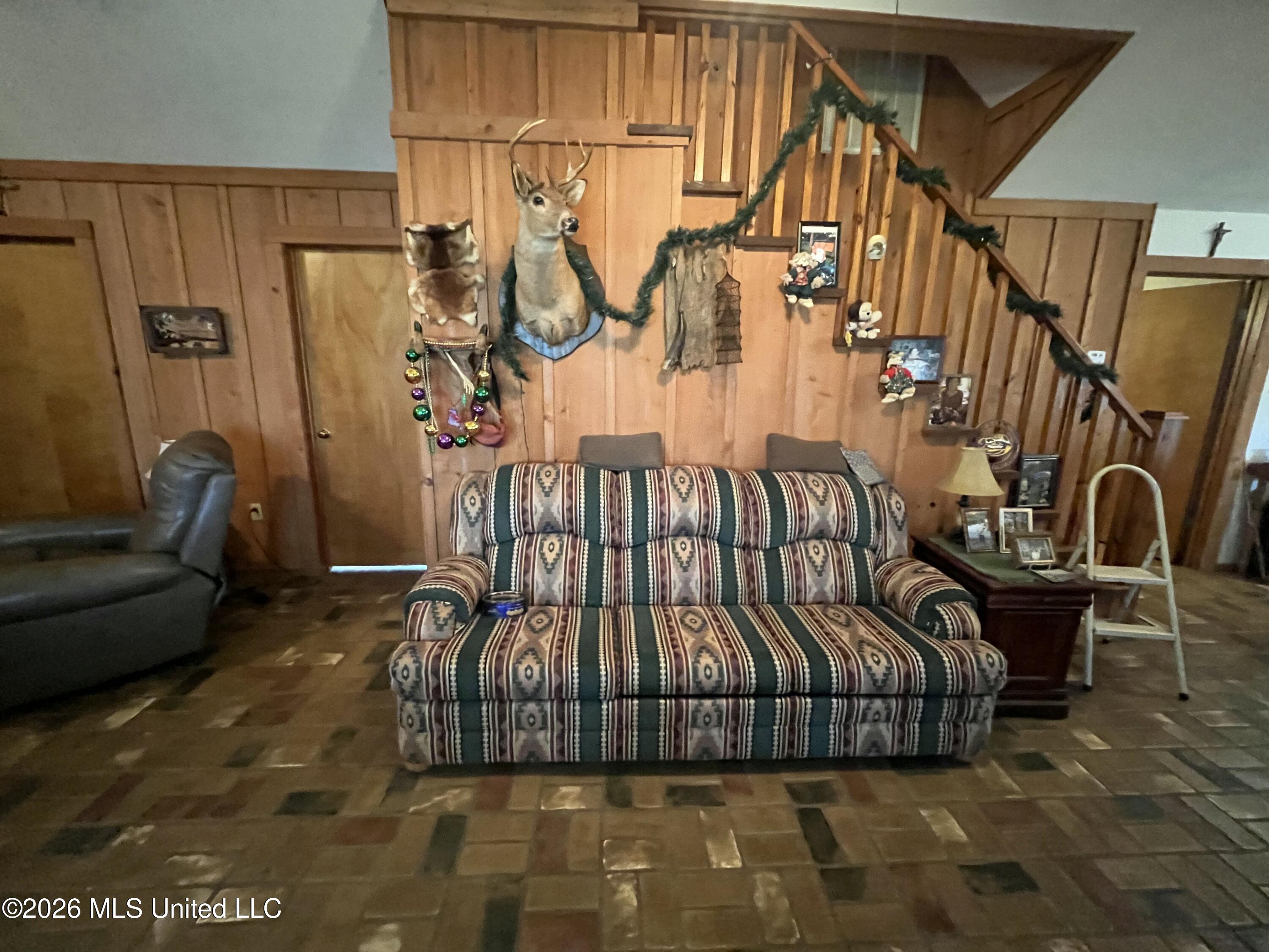 112 Ronald Road Property Photo 9