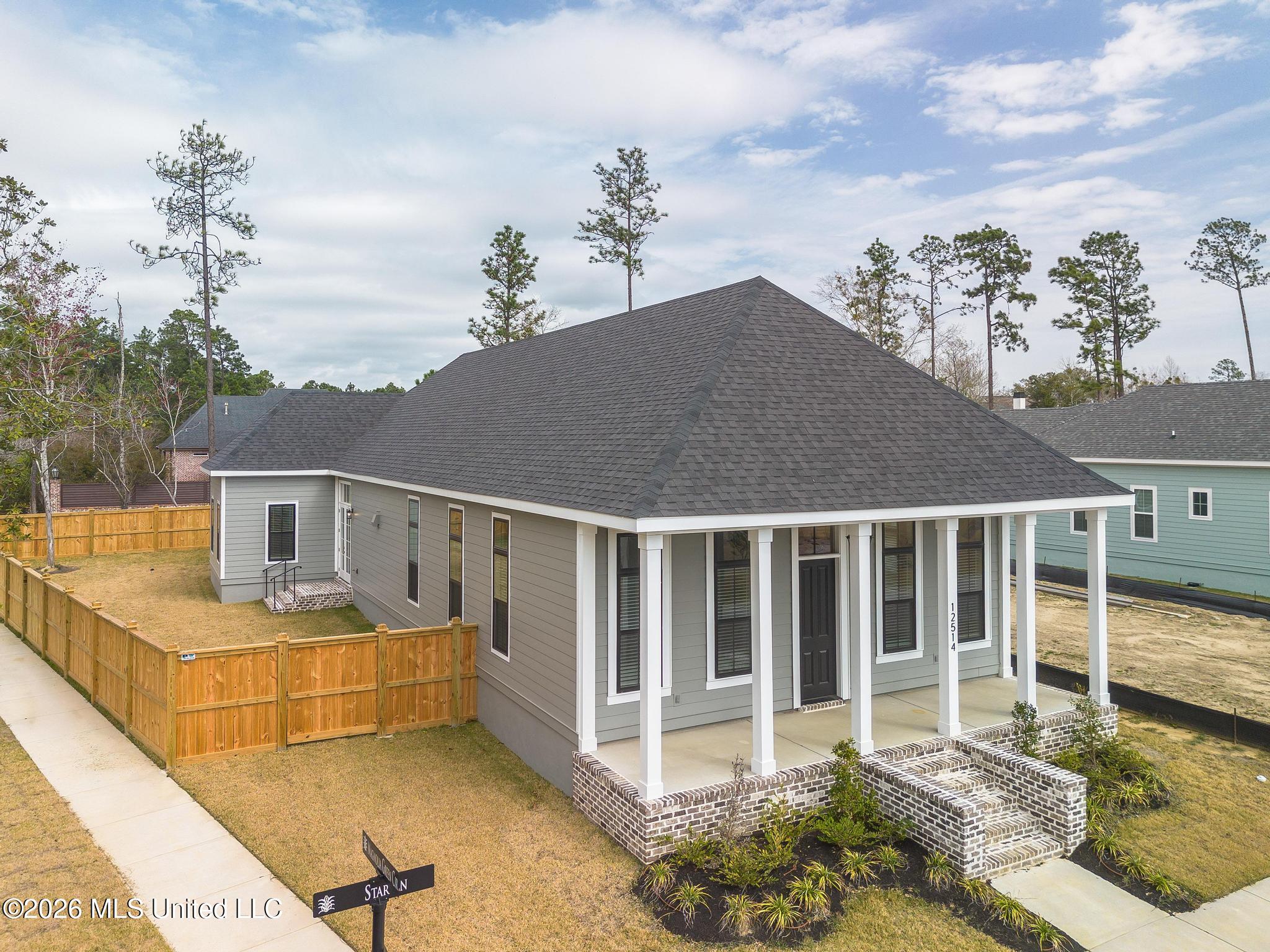12514 Star Lane Property Photo 7
