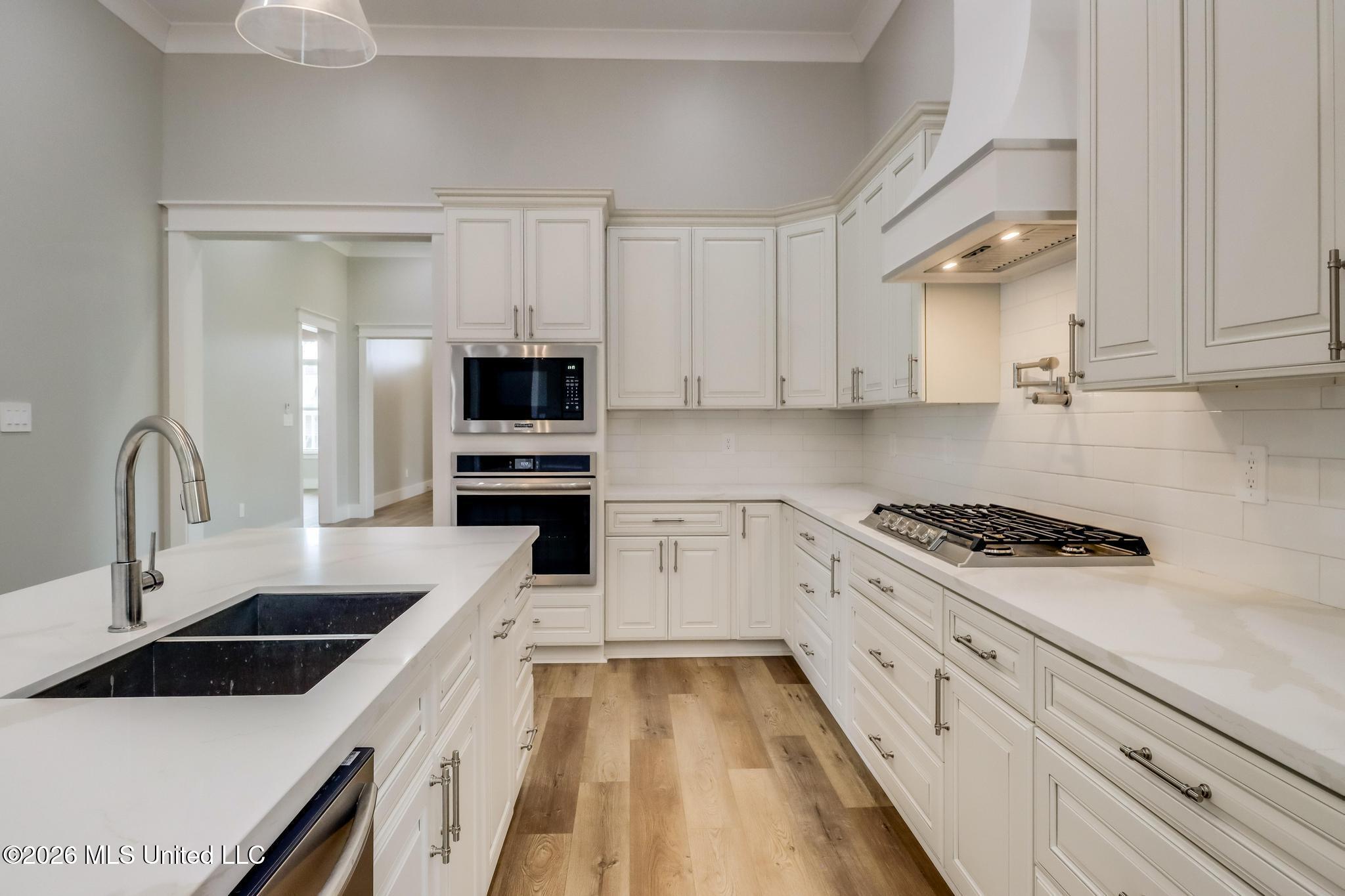 12514 Star Lane Property Photo 12