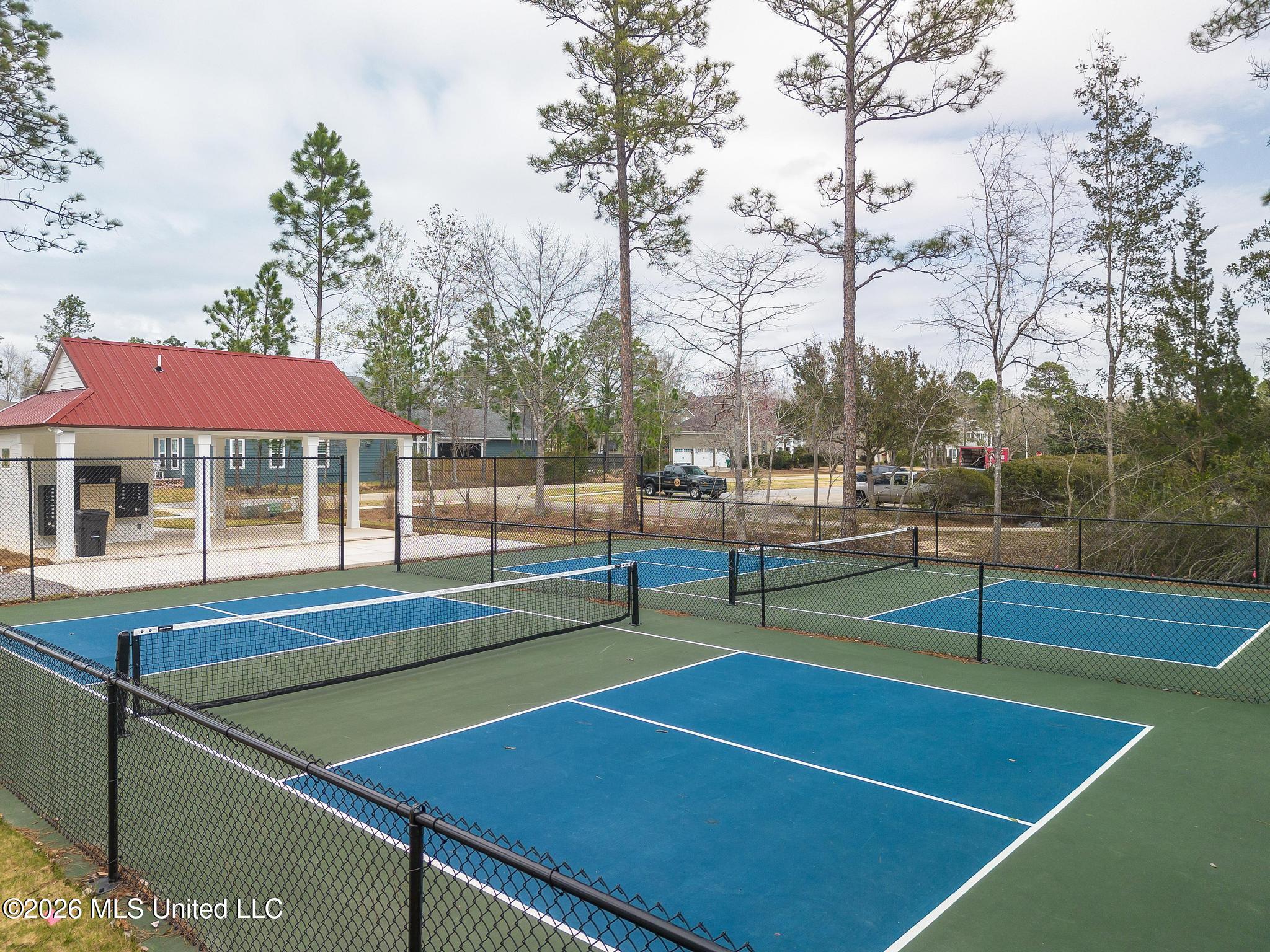12514 Star Lane Property Photo 34