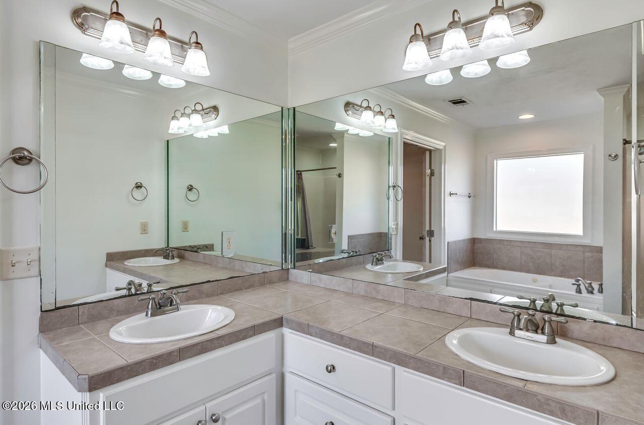 106 Highbury Cove Property Photo 17