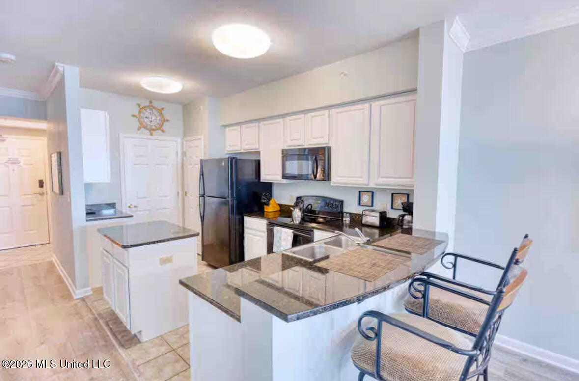 2230 Beach Drive Property Photo 9